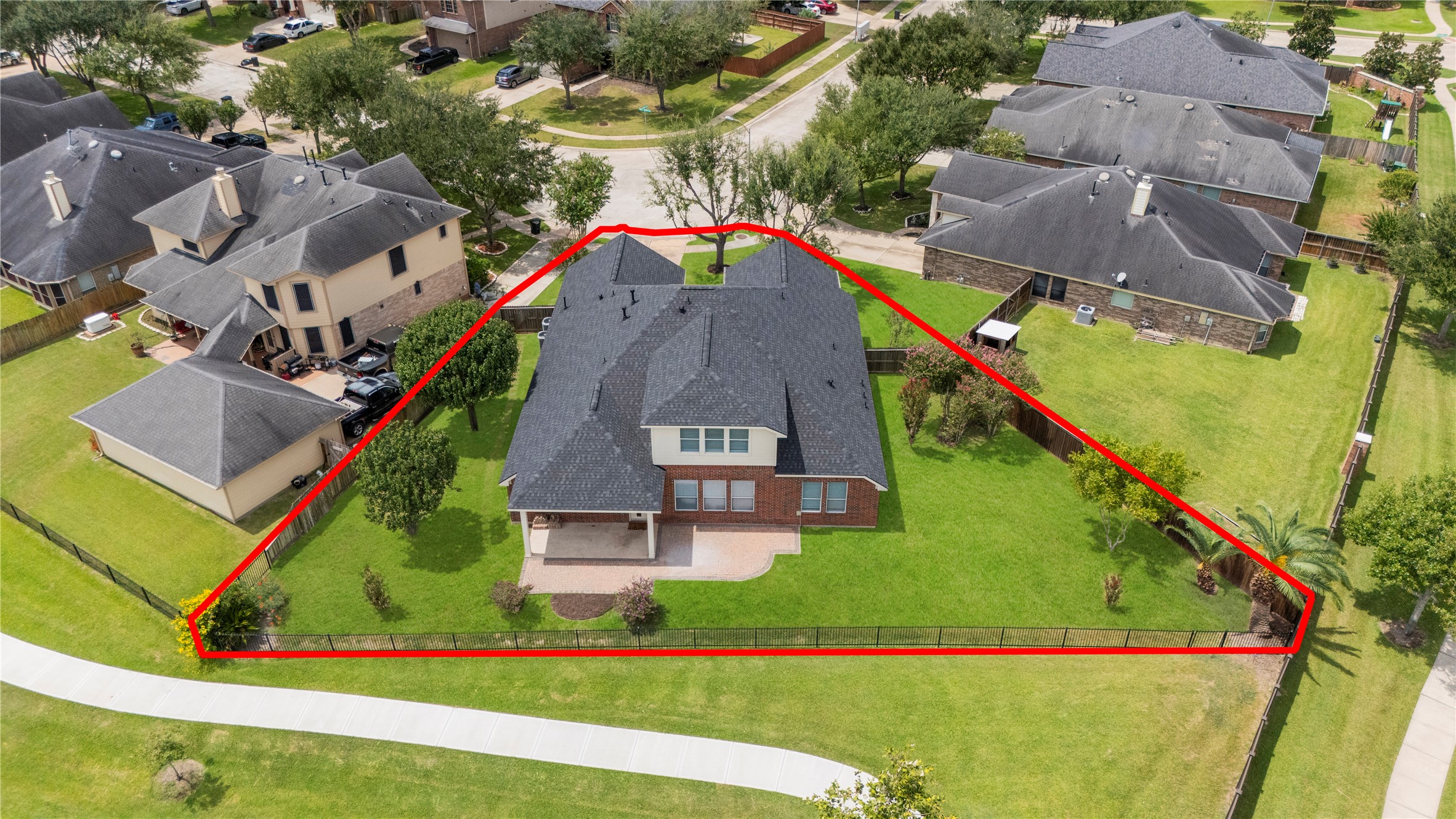 8931 Henrico Lane Property Photo 38