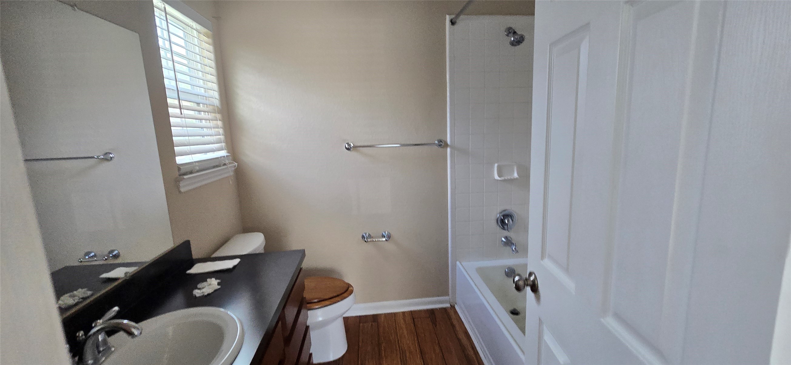 718 E Columbus Drive Property Photo 6