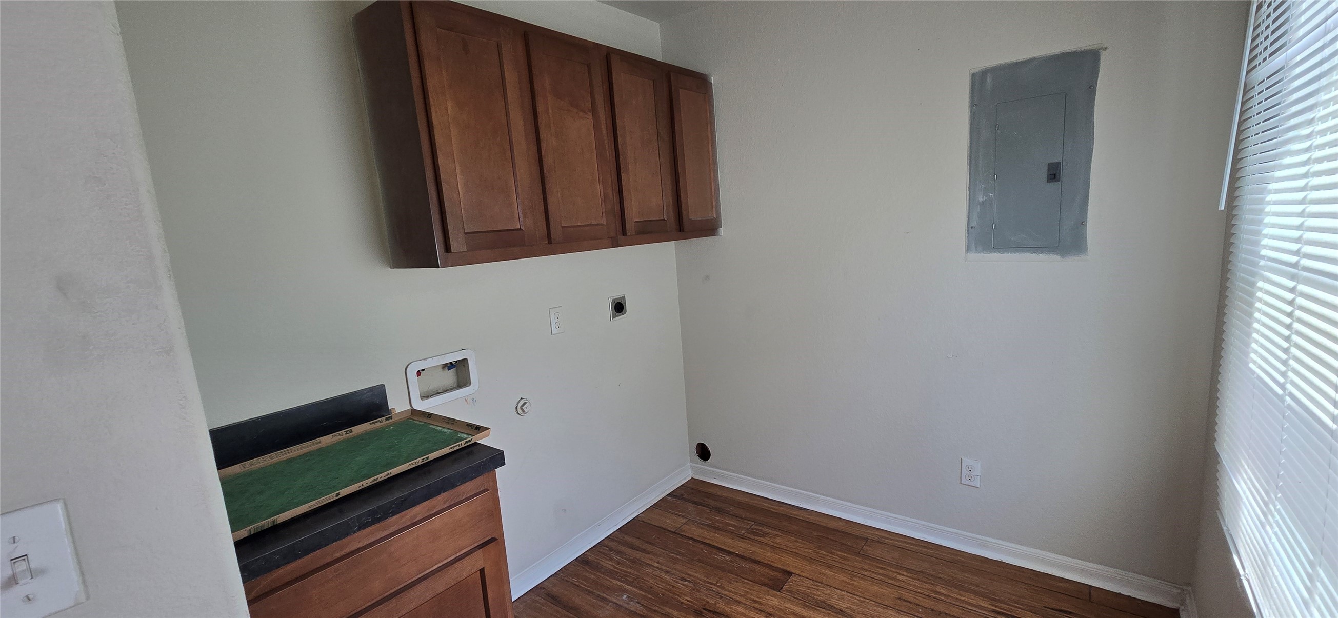 718 E Columbus Drive Property Photo 7