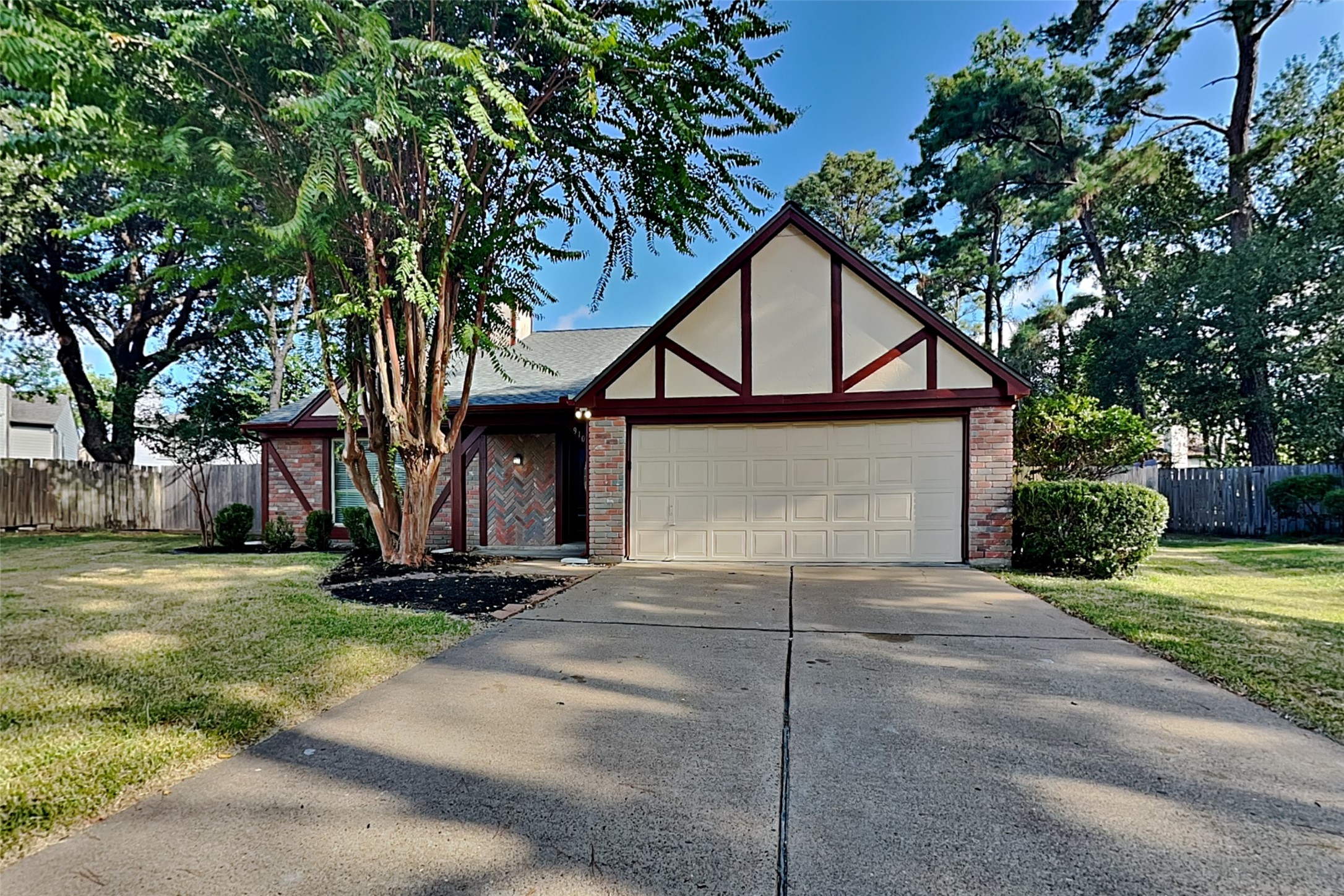 9103 Wallingham Court Property Photo 1
