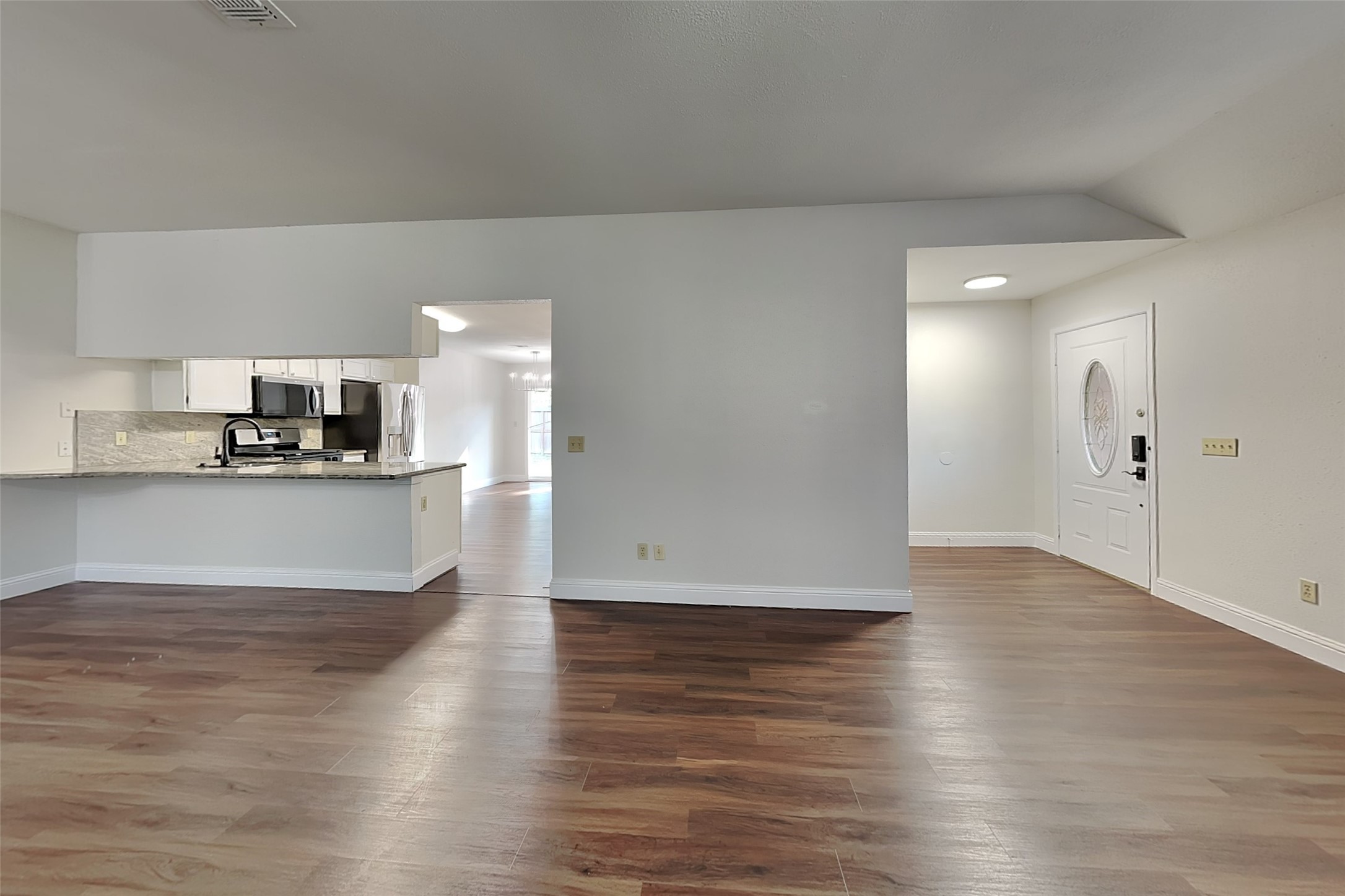 9103 Wallingham Court Property Photo 2