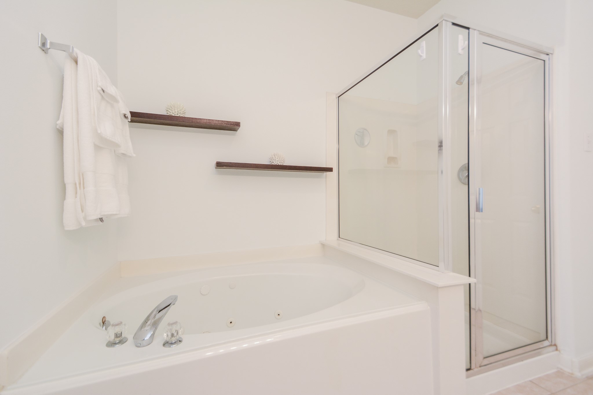 2 Stone Arrow Place Property Photo 16