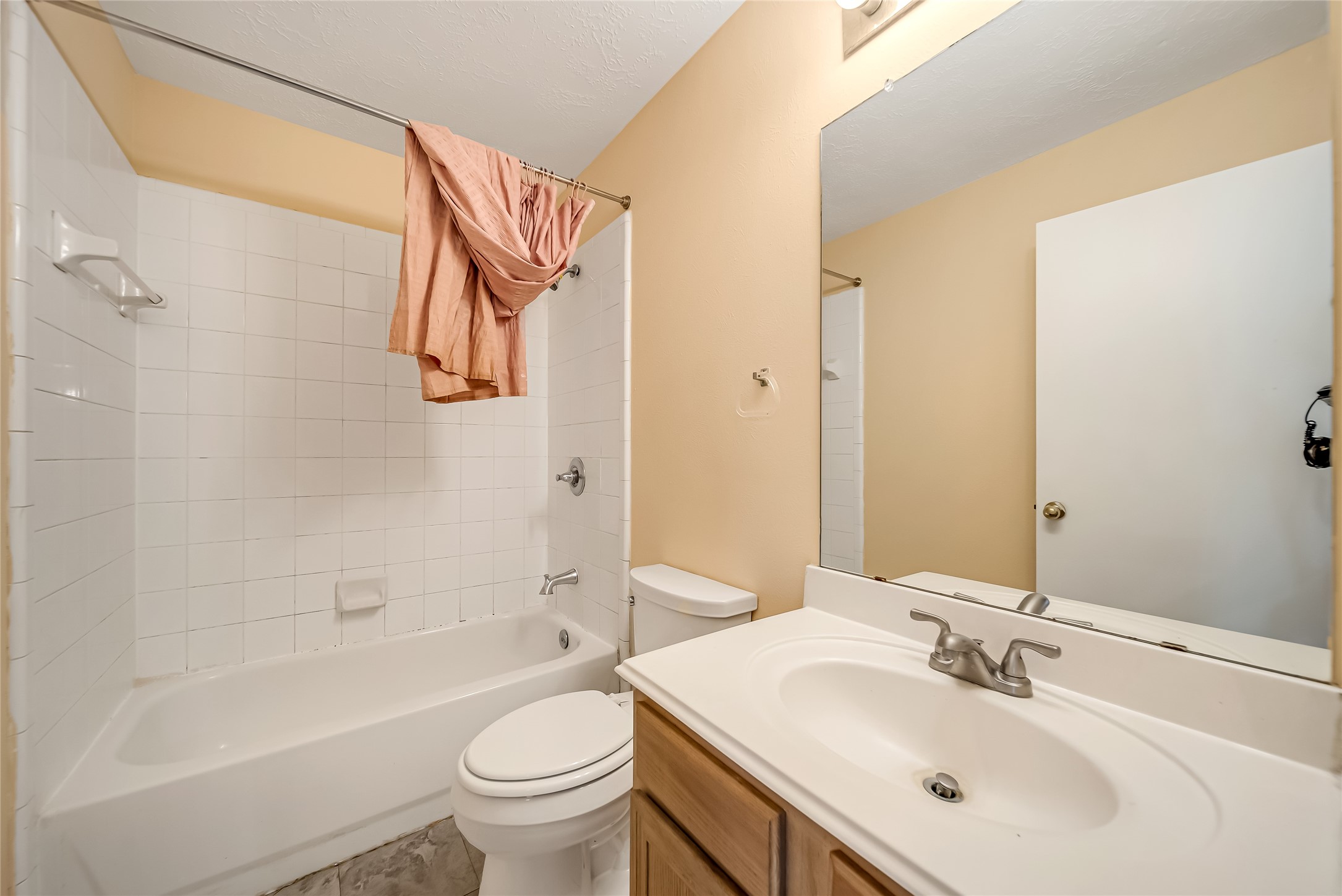 1938 Courtside Place Drive Property Photo 9