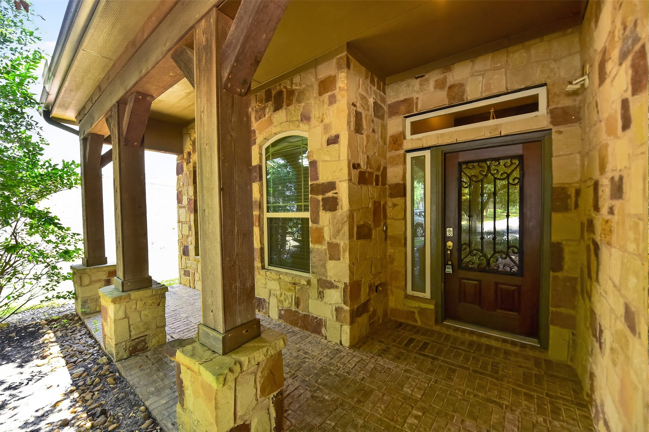 6 S Marshside Place Property Photo 4