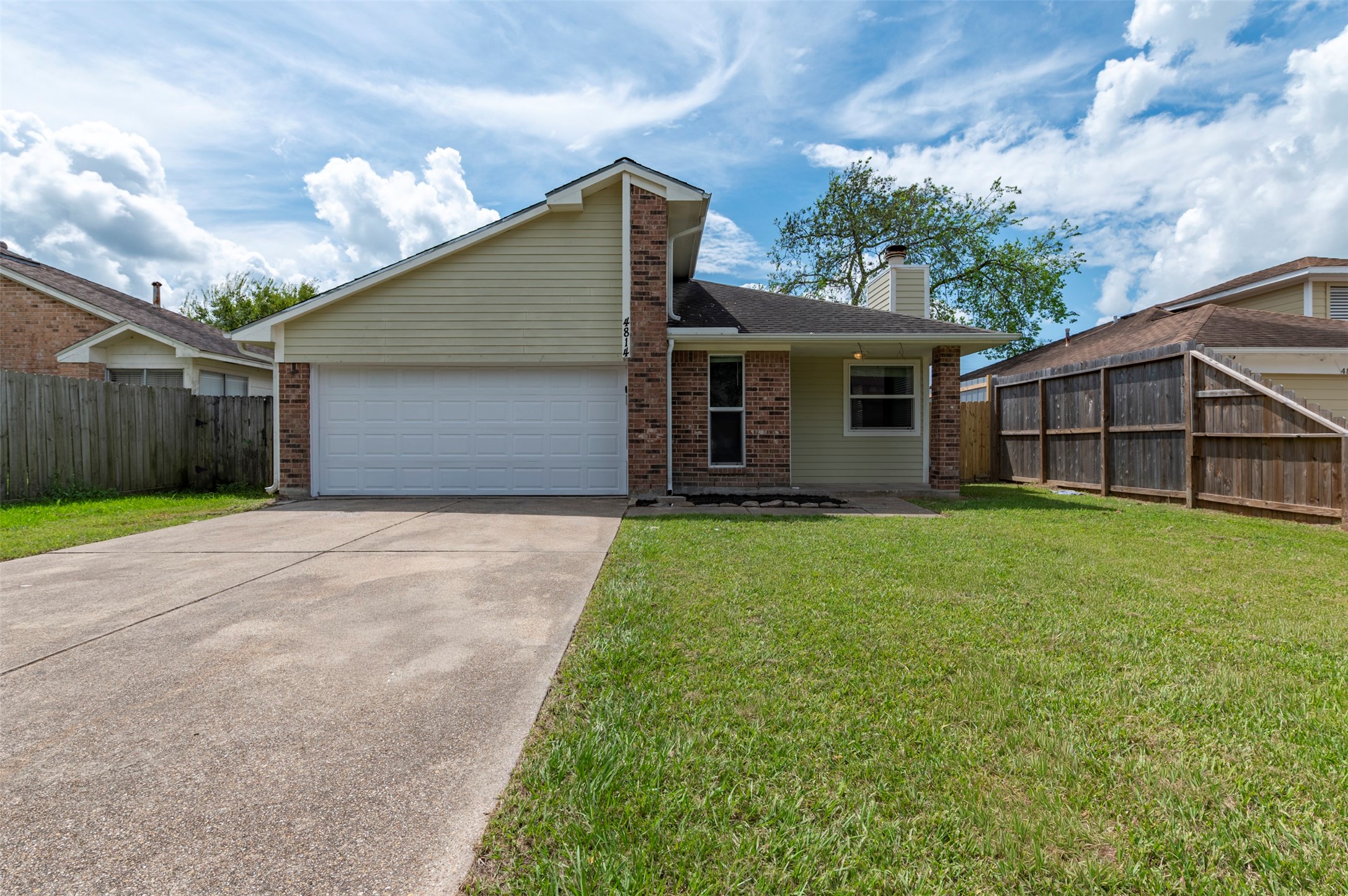 4814 Big Reef Drive Property Photo 1