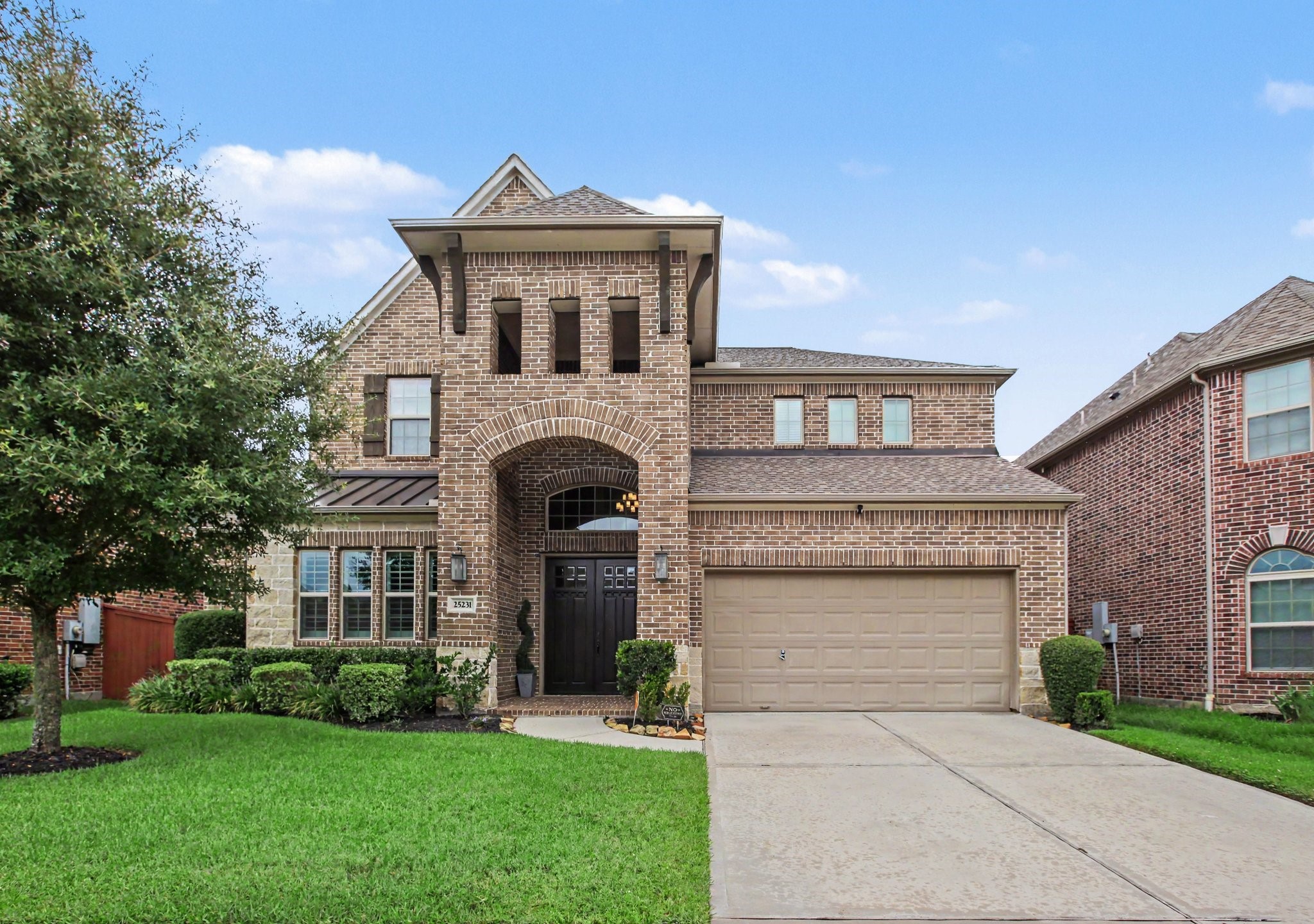 25231 Birchwood Springs Avenue Property Photo 1