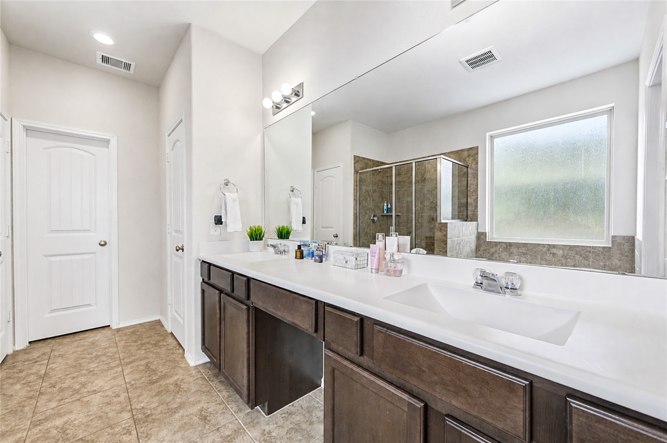 9423 Spring Fawn Drive Property Photo 20