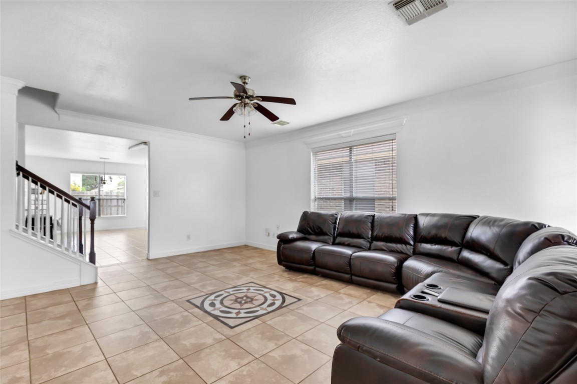 15835 Flagstone Walk Way Property Photo 5