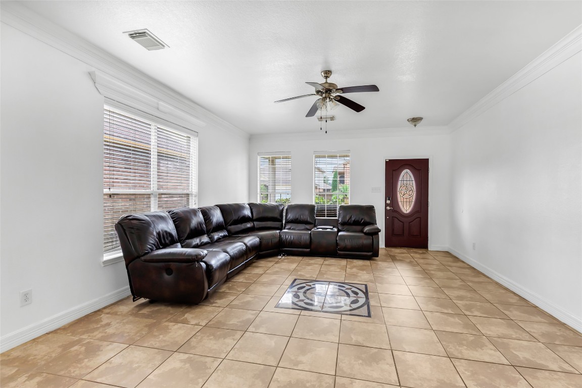 15835 Flagstone Walk Way Property Photo 7