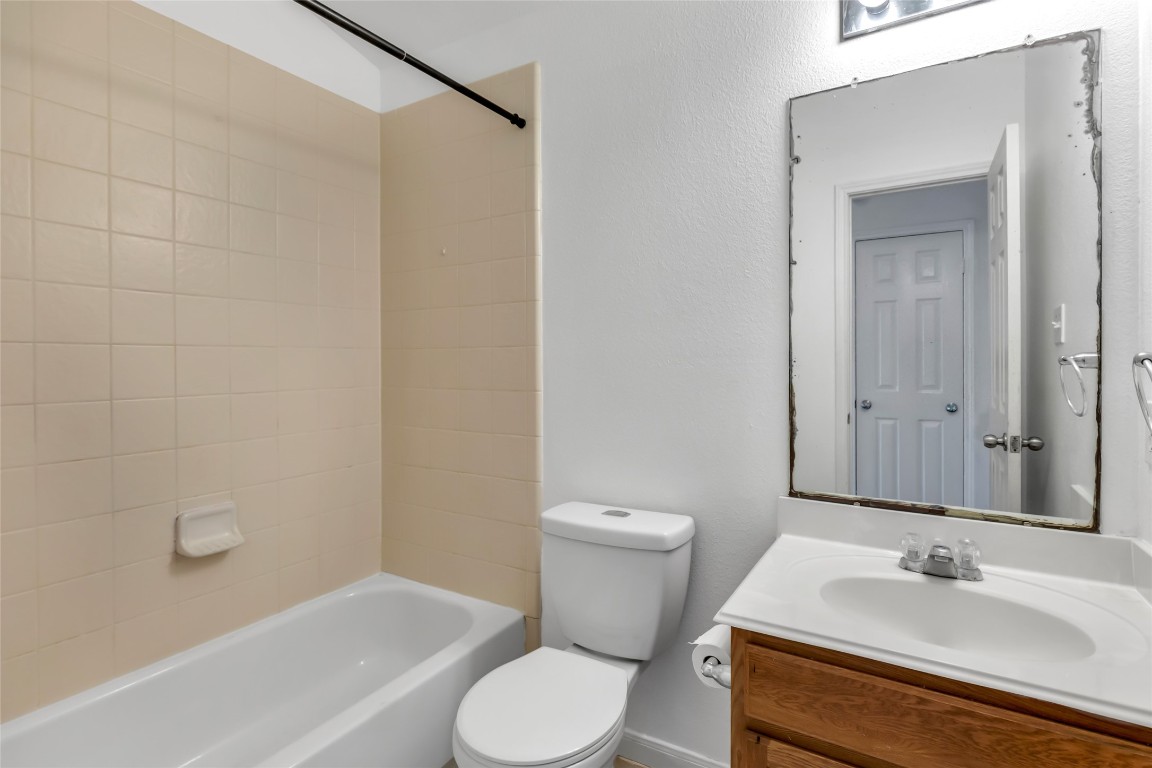 15835 Flagstone Walk Way Property Photo 15