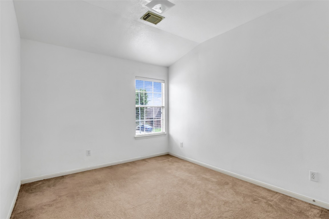 15835 Flagstone Walk Way Property Photo 17