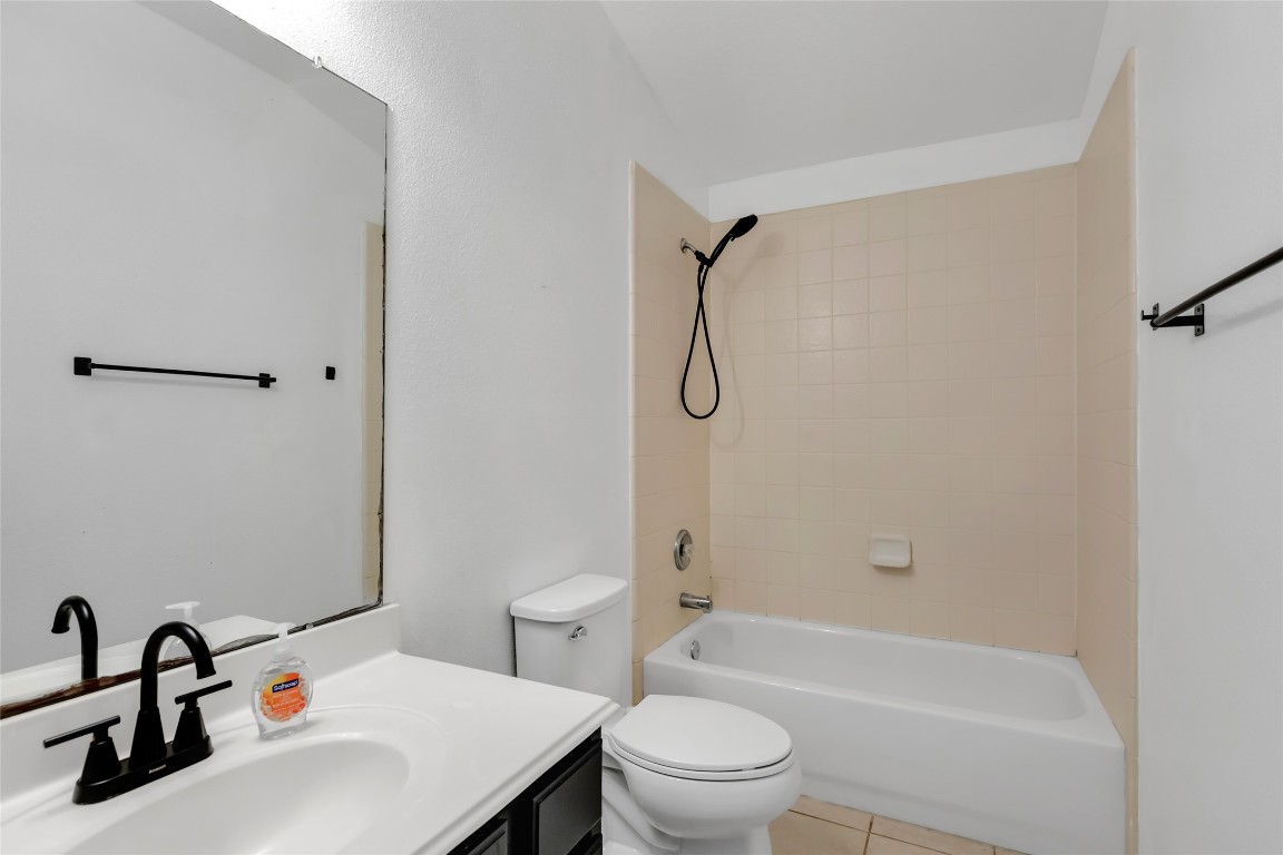 15835 Flagstone Walk Way Property Photo 19