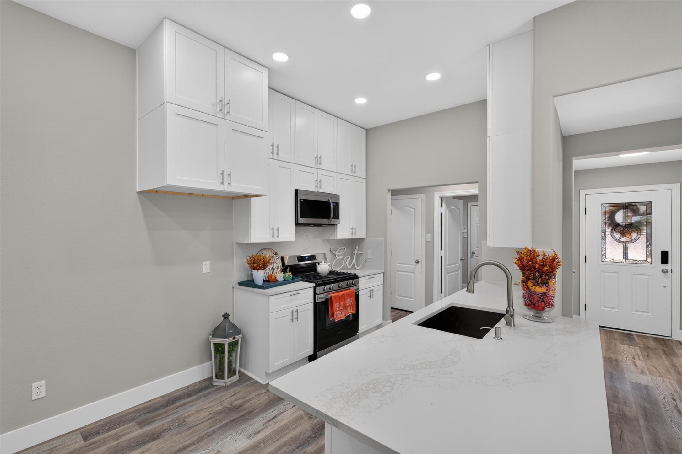 5107 Royal Cypress Drive Property Photo 17