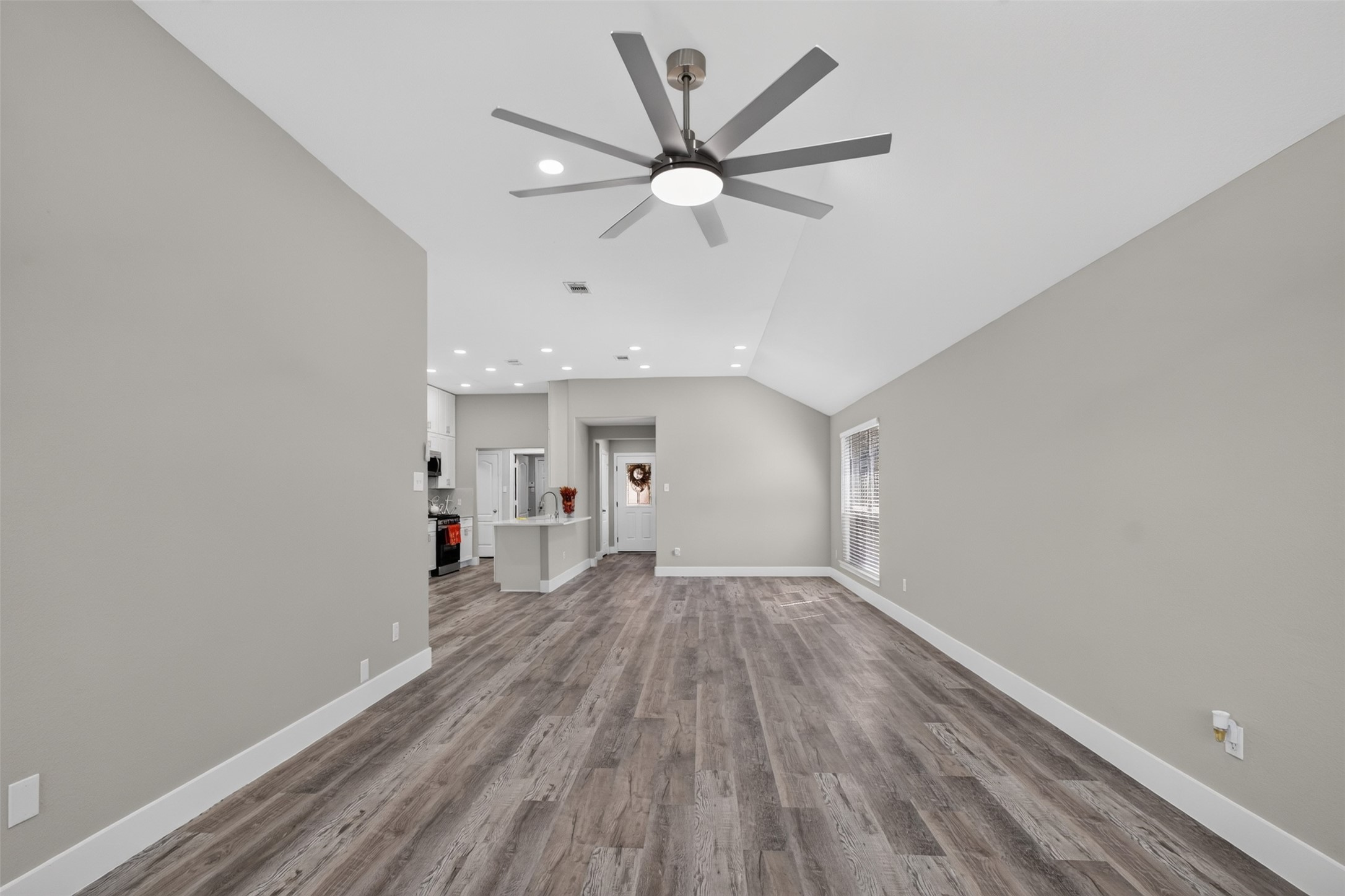 5107 Royal Cypress Drive Property Photo 31
