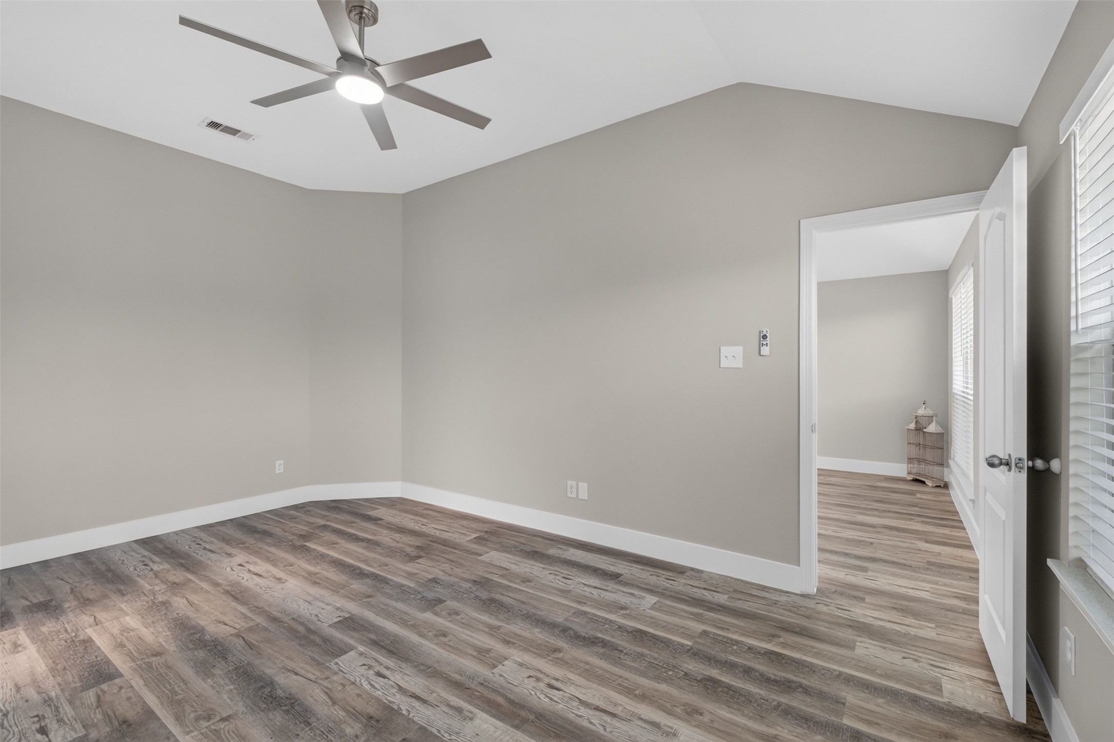 5107 Royal Cypress Drive Property Photo 35