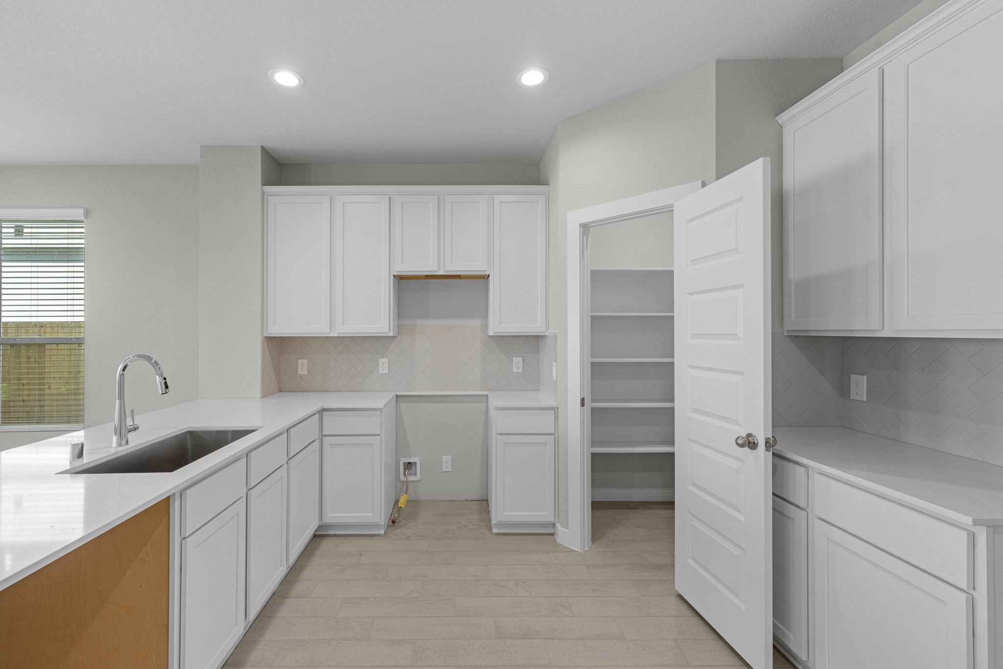 18910 Baldcypress Basin Lane Property Photo 4