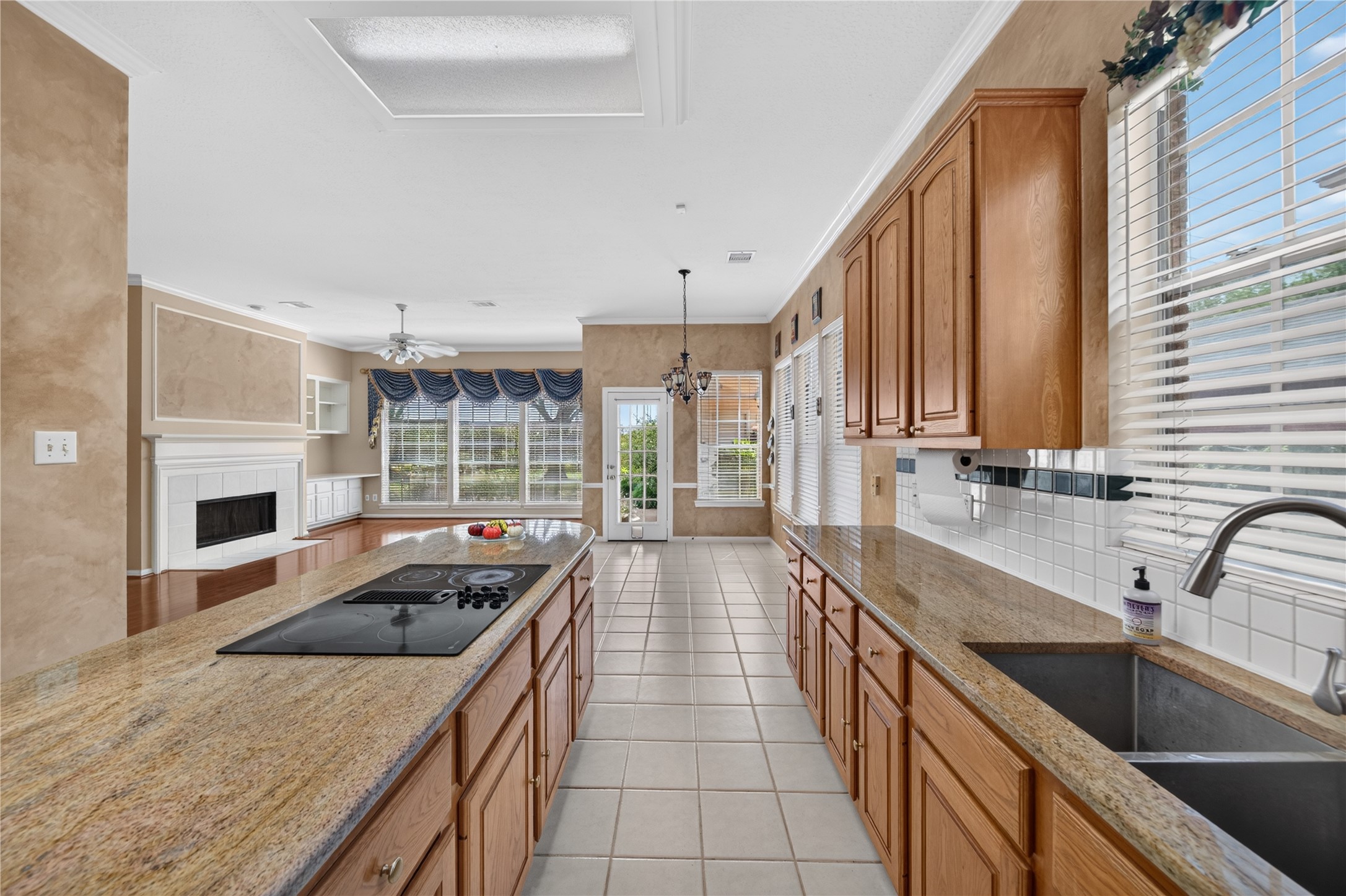 4311 Greystone Way Property Photo 19