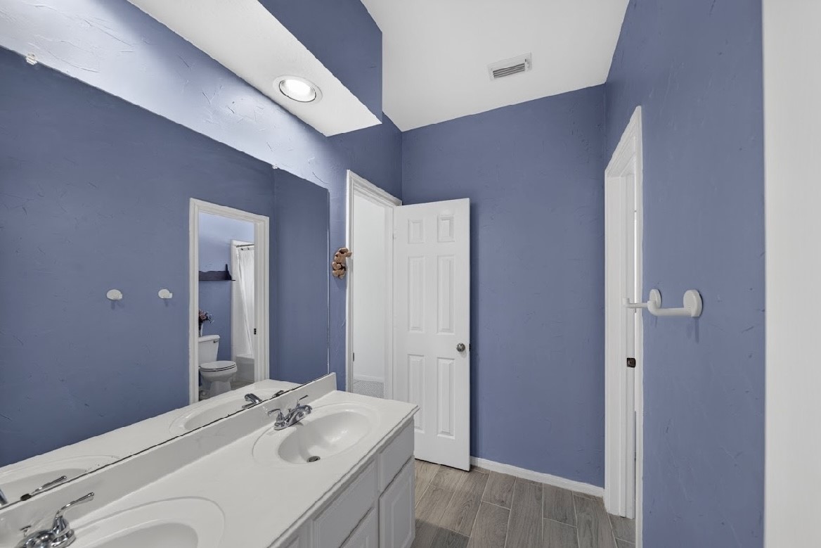4311 Greystone Way Property Photo 23