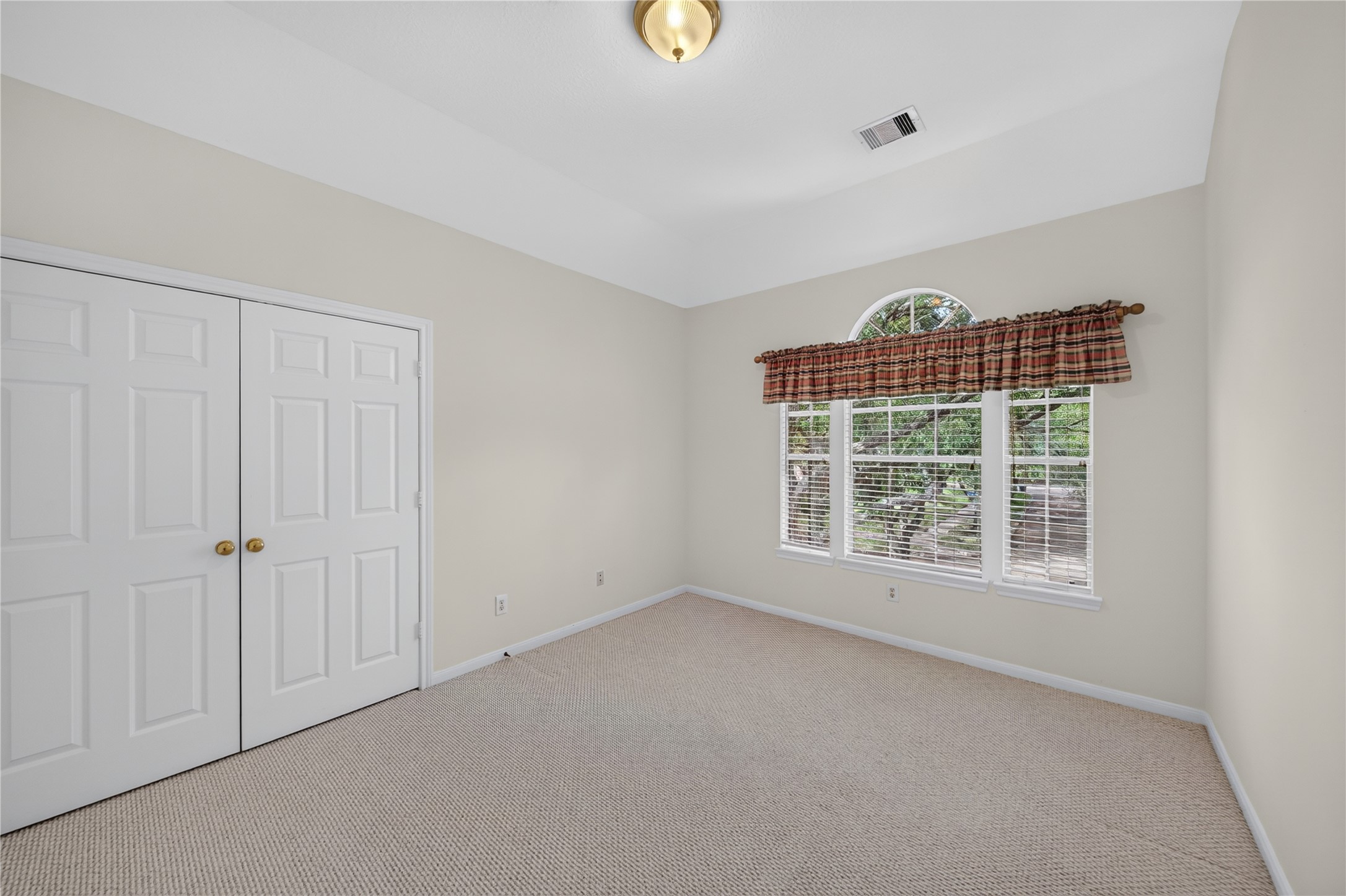 4311 Greystone Way Property Photo 27