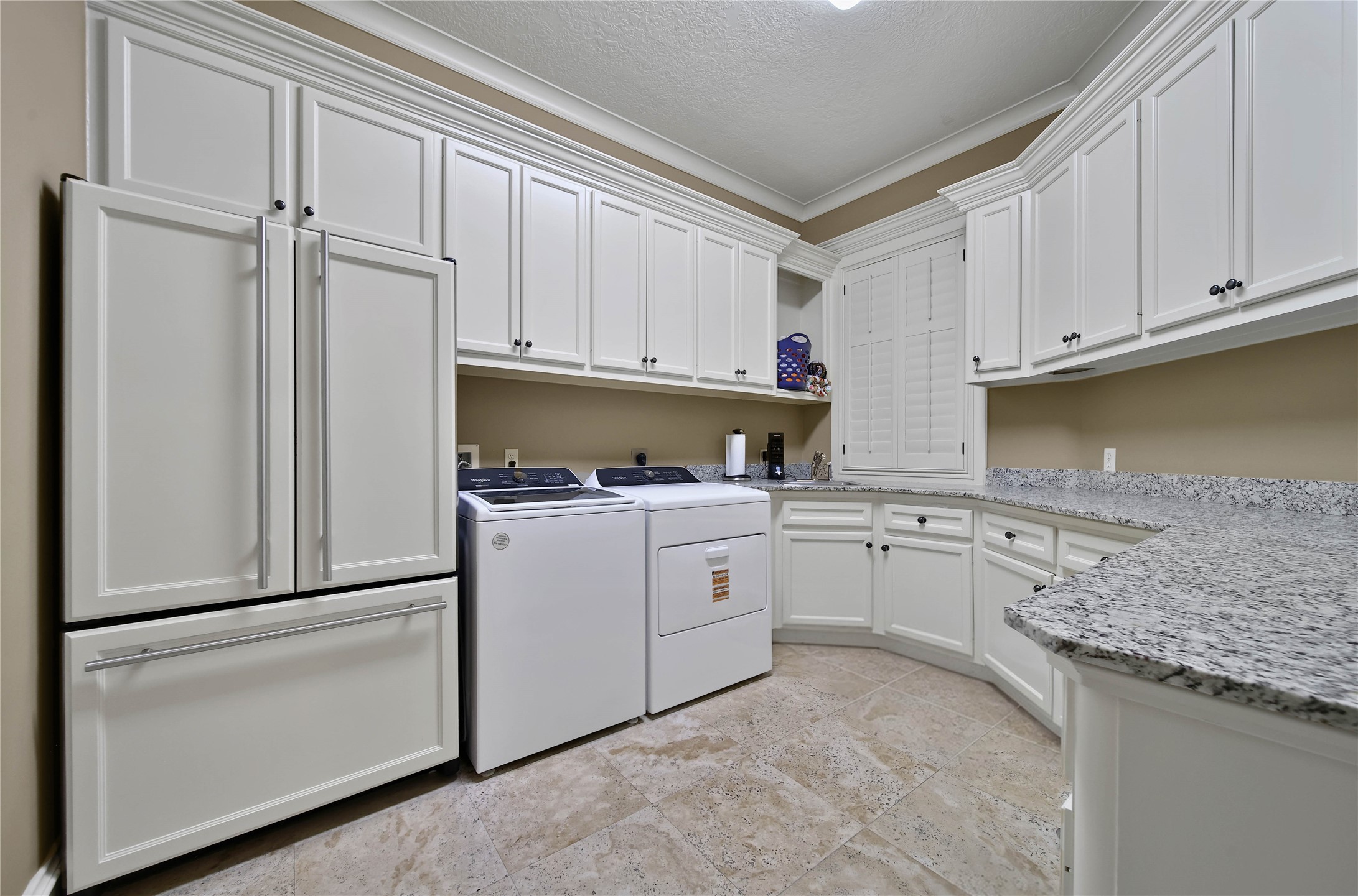 12718 Hunters Canyon Lane Property Photo 27