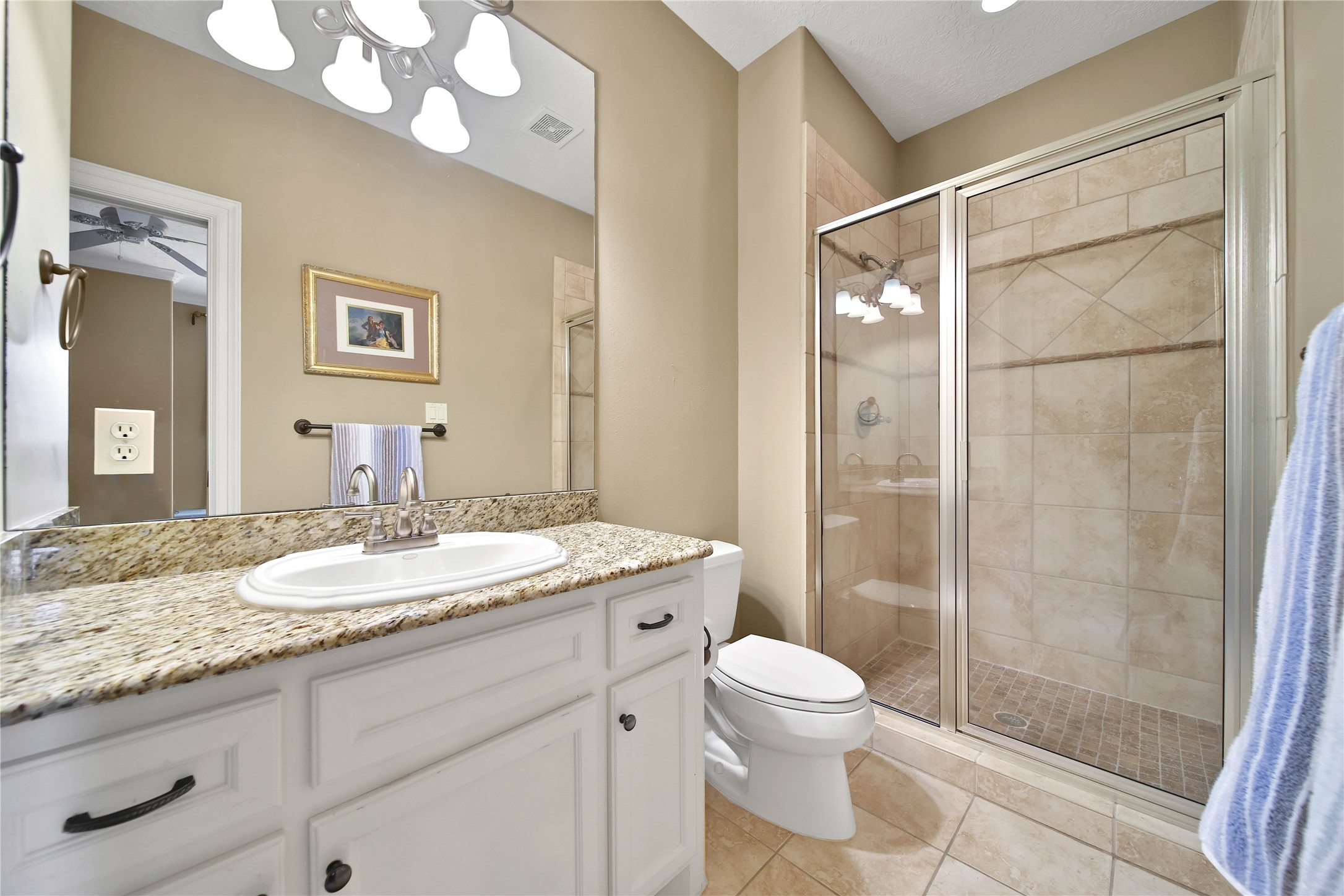 12718 Hunters Canyon Lane Property Photo 40