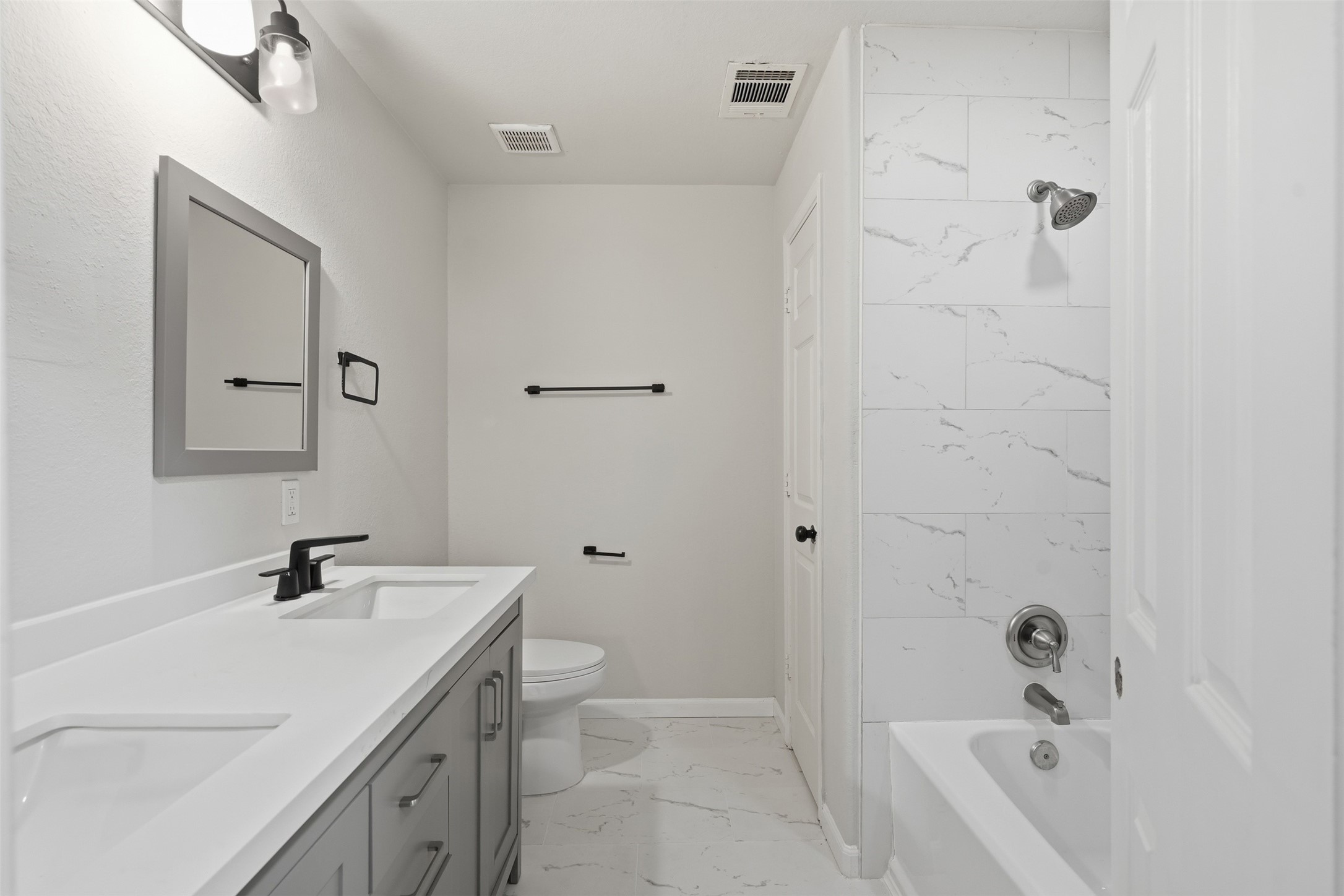 21330 Amesbury Meadow Lane Property Photo 26