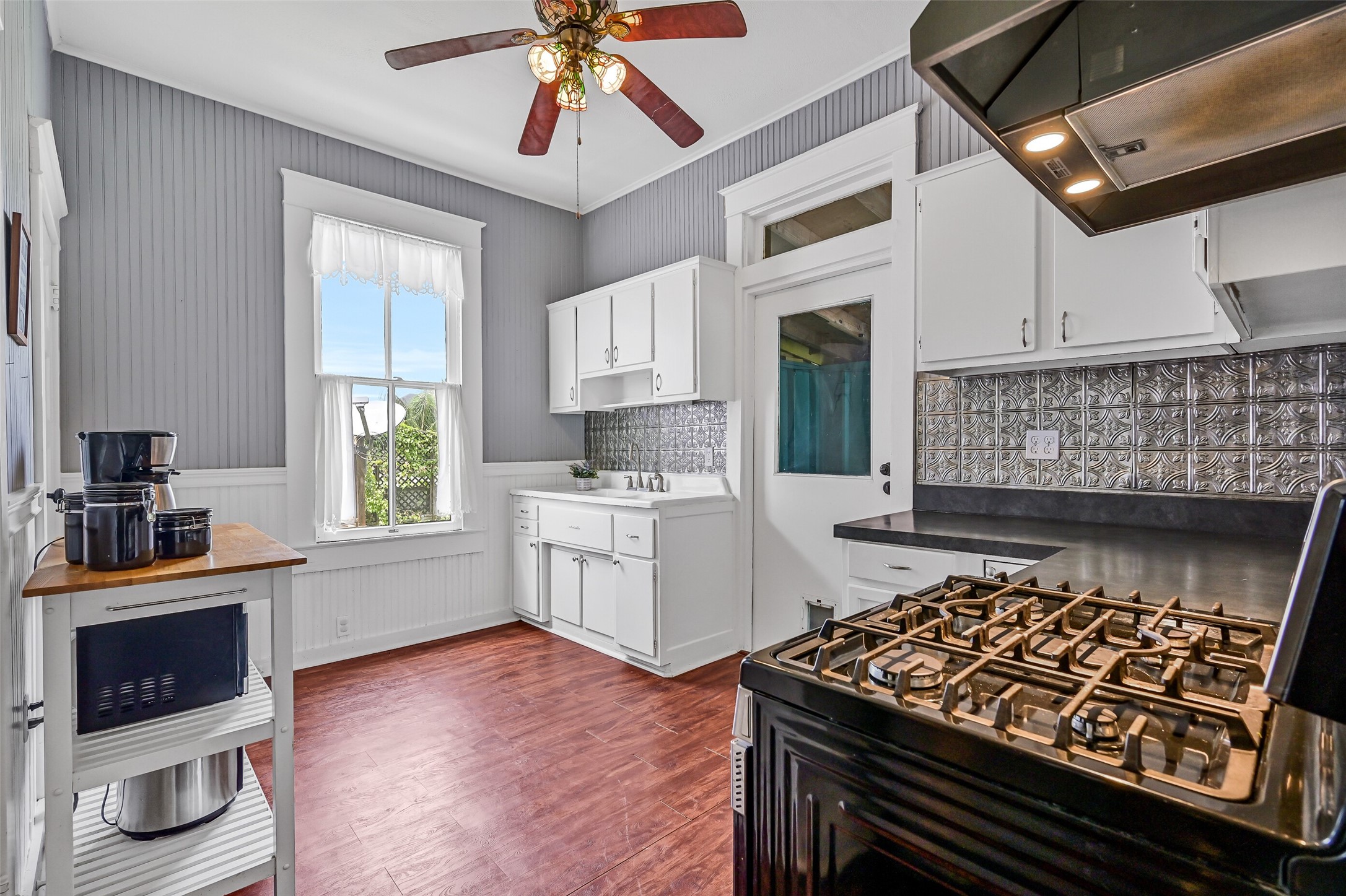 1518 21st Street Property Photo 15