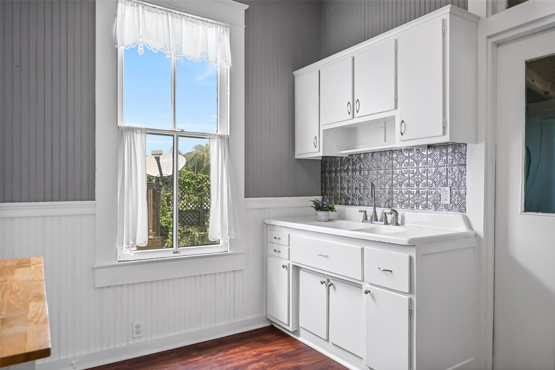 1518 21st Street Property Photo 16
