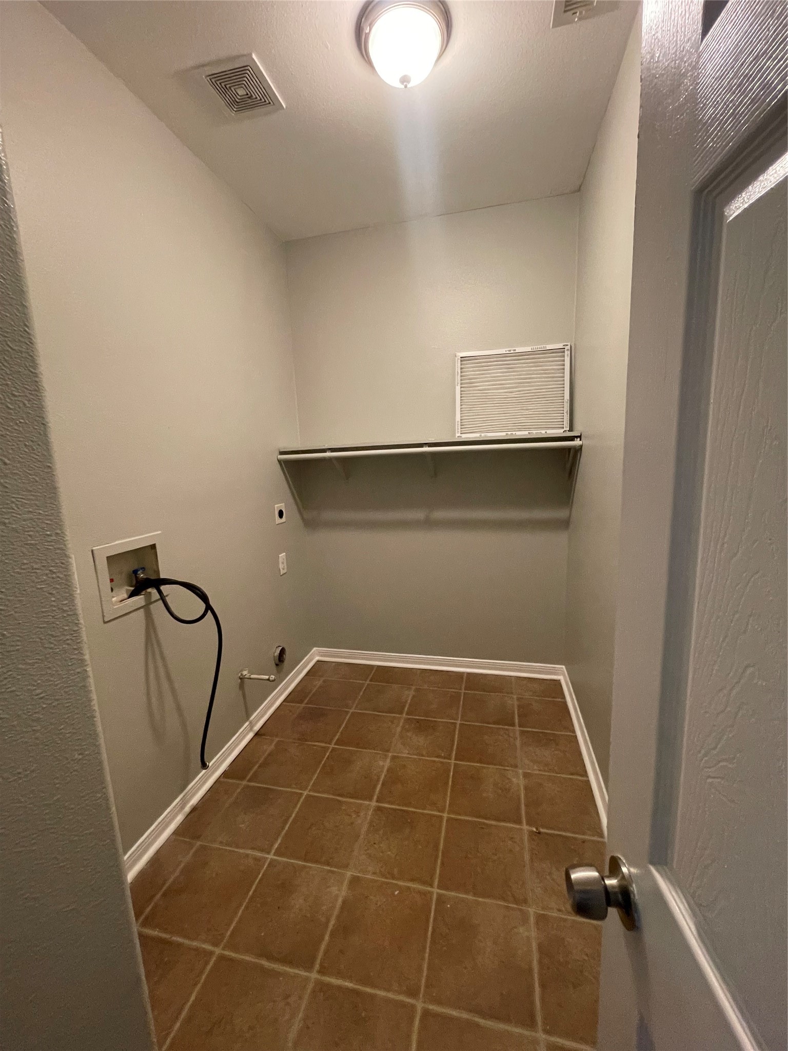 3118 Barberry Drive A Property Photo 7