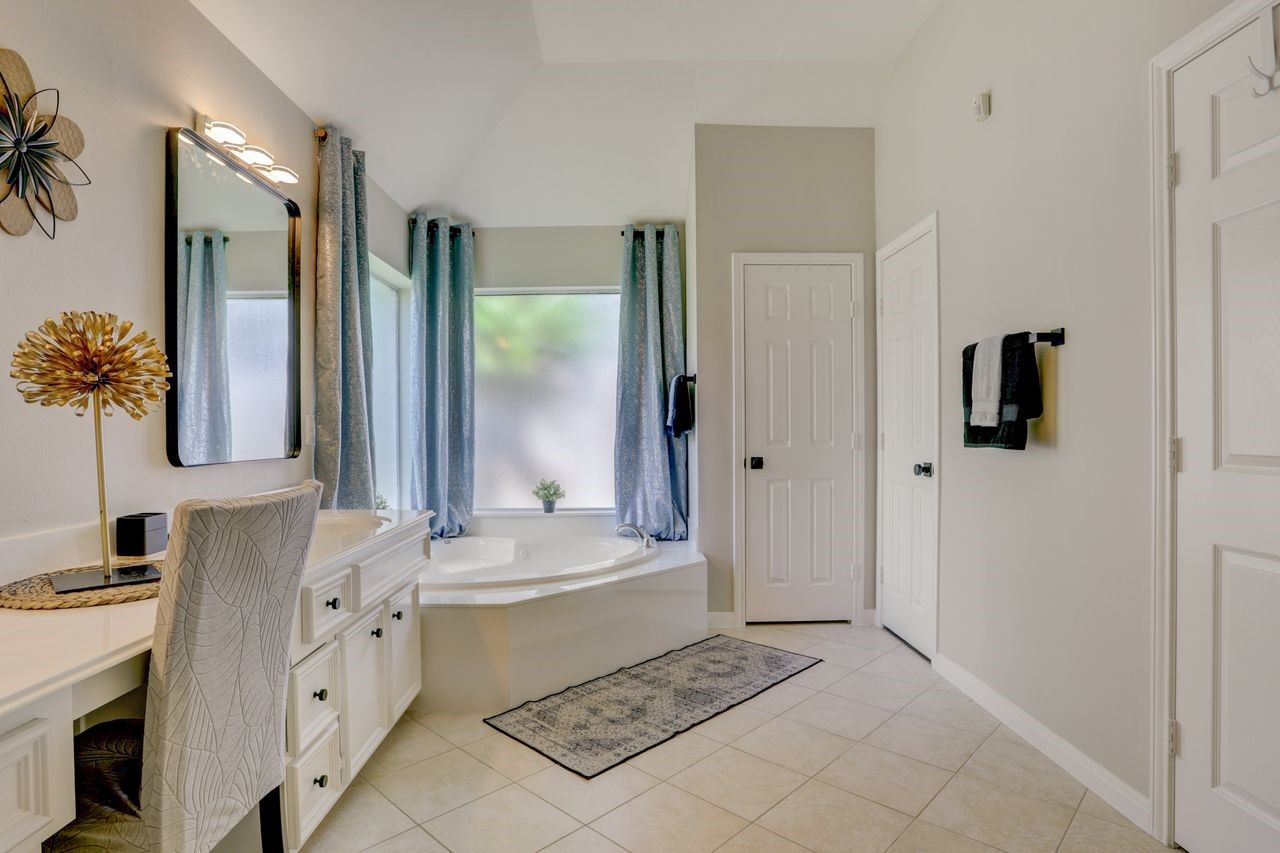 1515 Thunder Lake Lane Property Photo 17