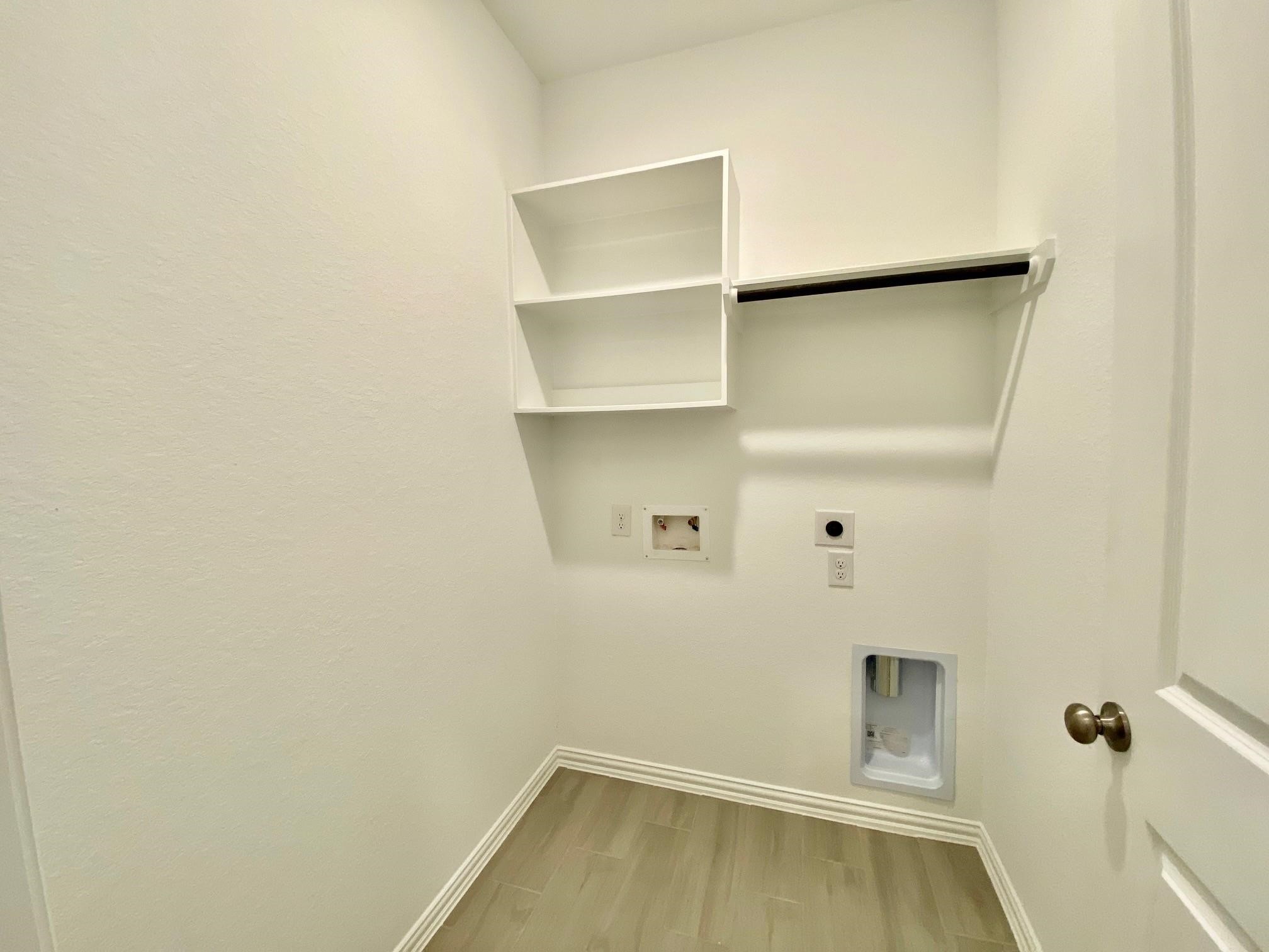 8710 Morning Glow Drive Property Photo 16
