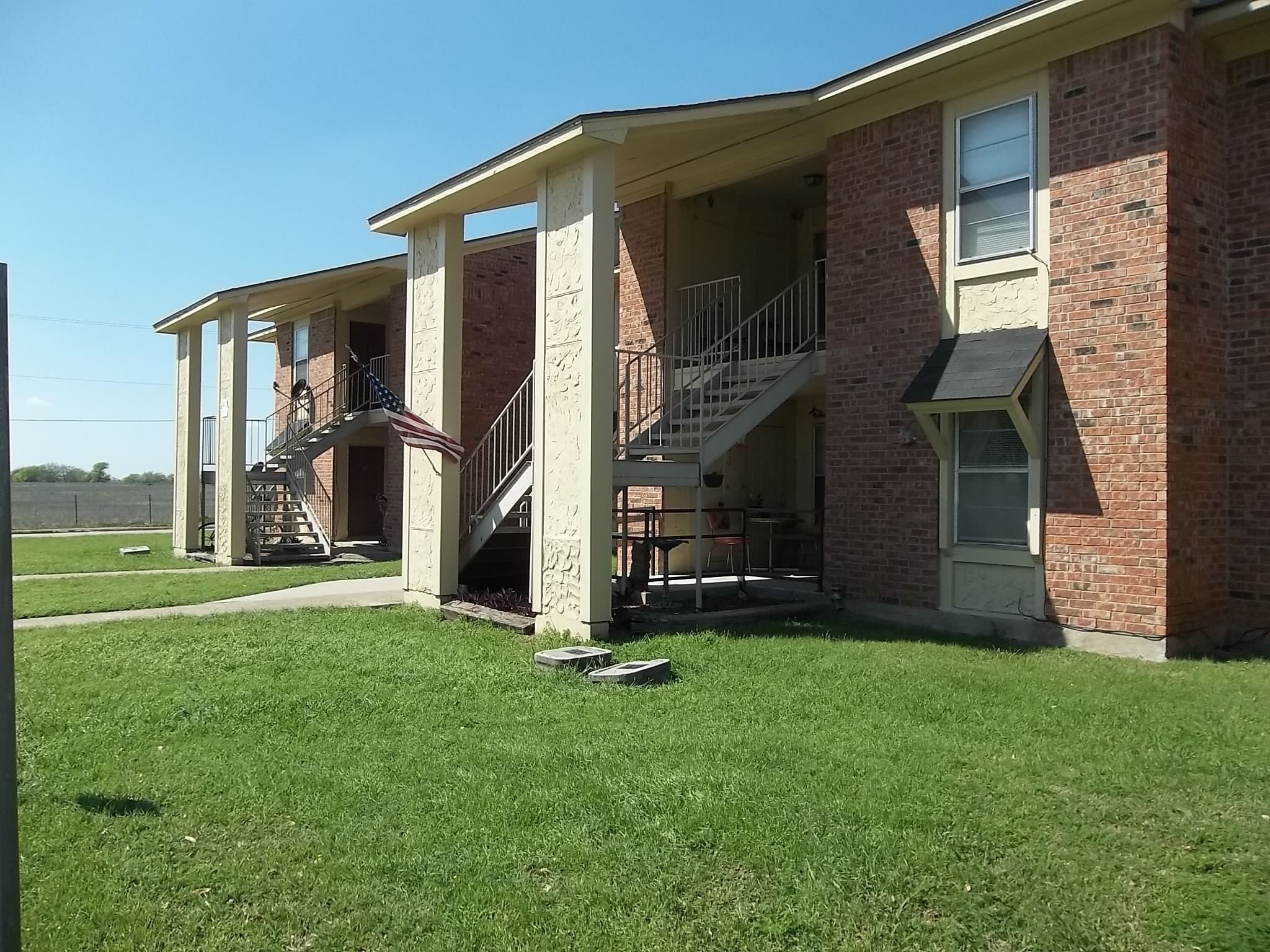 1107 W Whitney Place Drive Property Photo 4