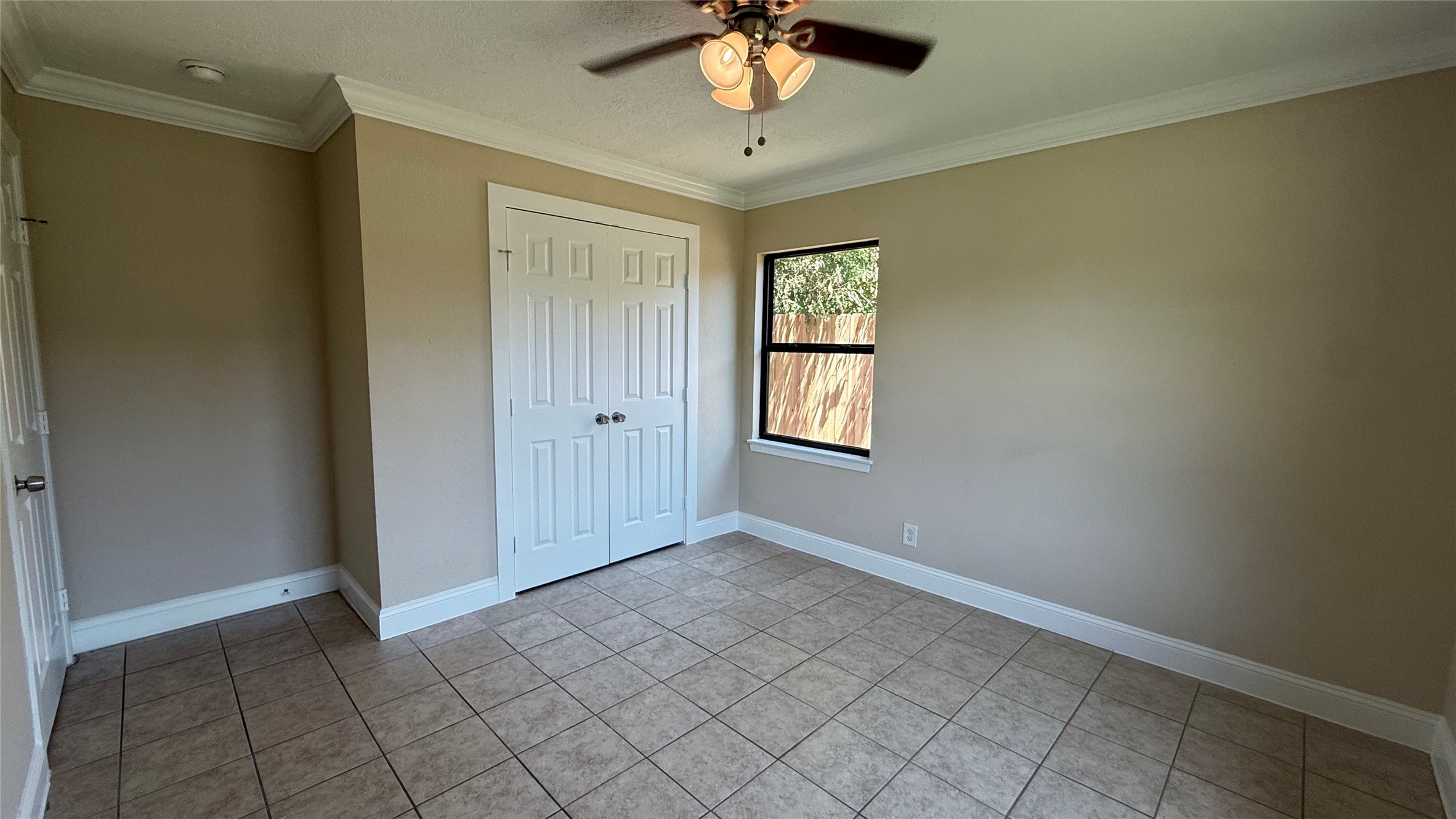 10425 Chambers Street Property Photo 11