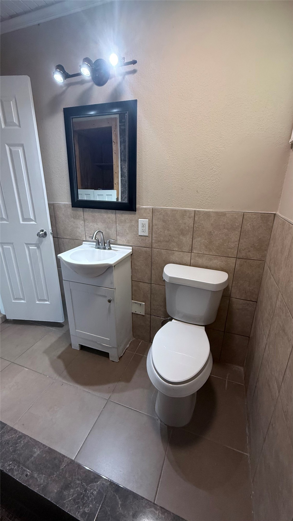 10425 Chambers Street Property Photo 15
