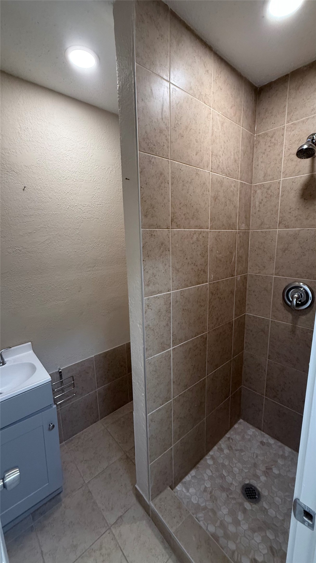 10425 Chambers Street Property Photo 16