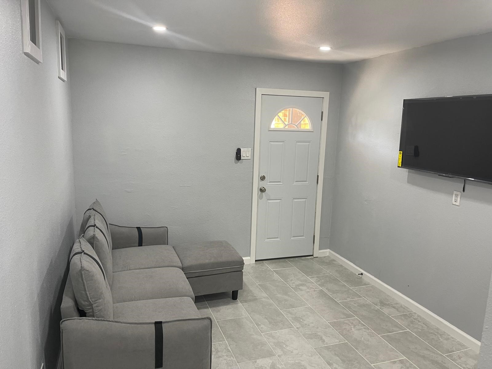18014 Autumn Hills Drive Property Photo 21