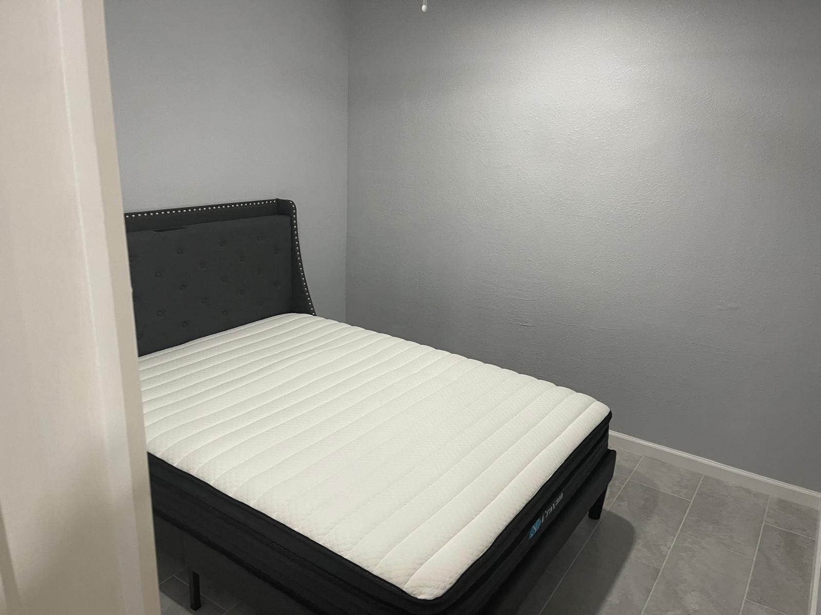18014 Autumn Hills Drive Property Photo 23