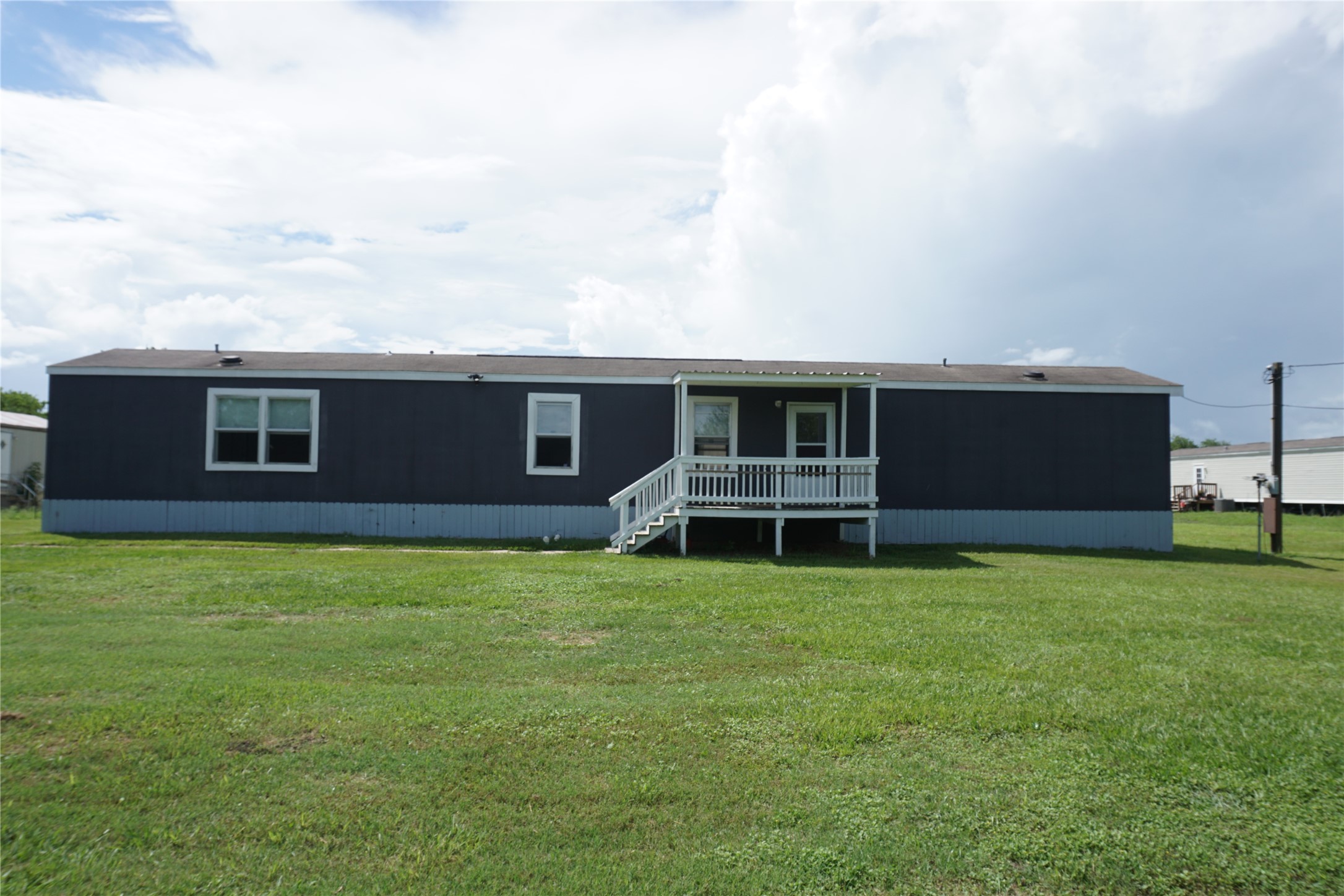 710 Parkmoor Boulevard Property Photo 1
