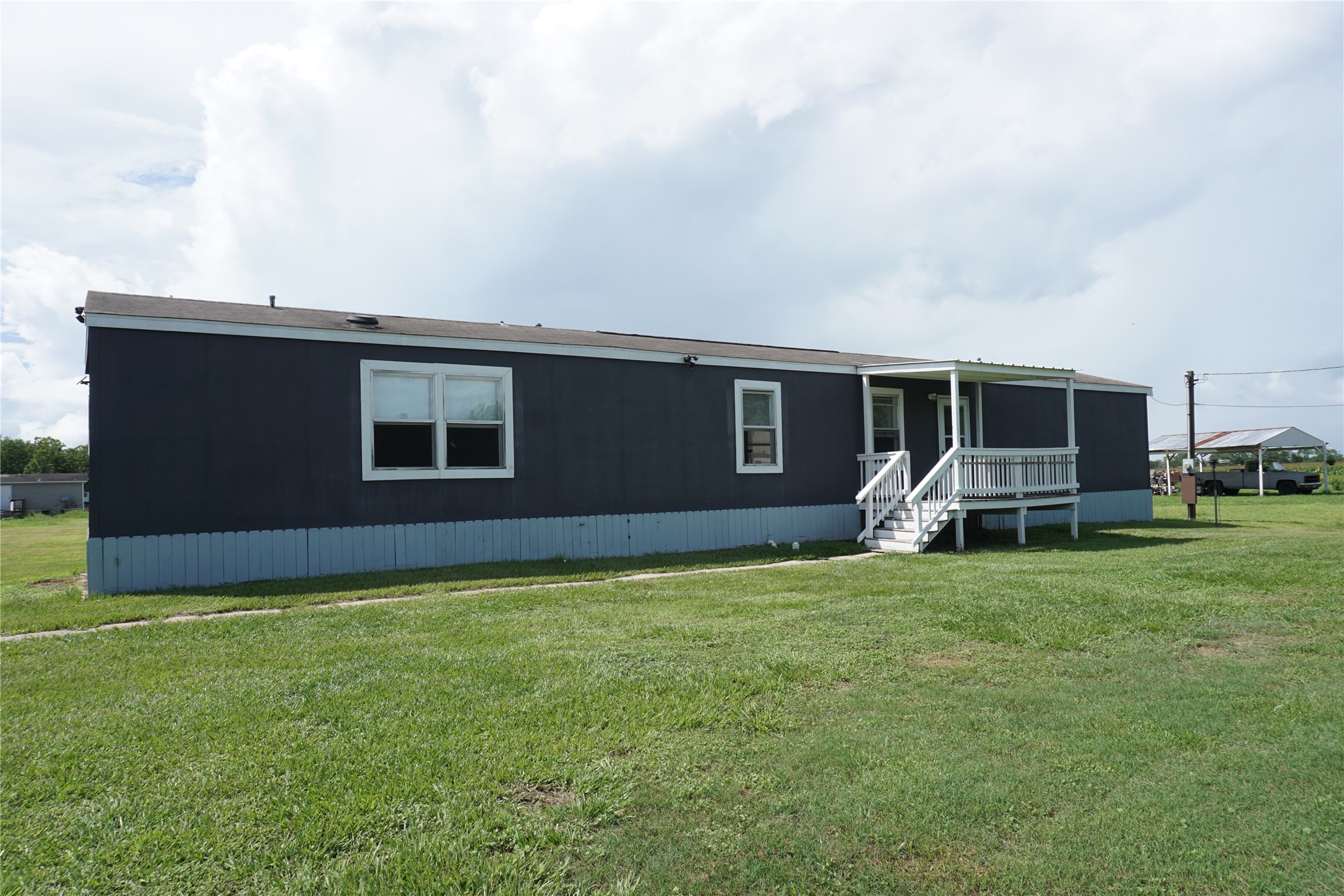 710 Parkmoor Boulevard Property Photo 11