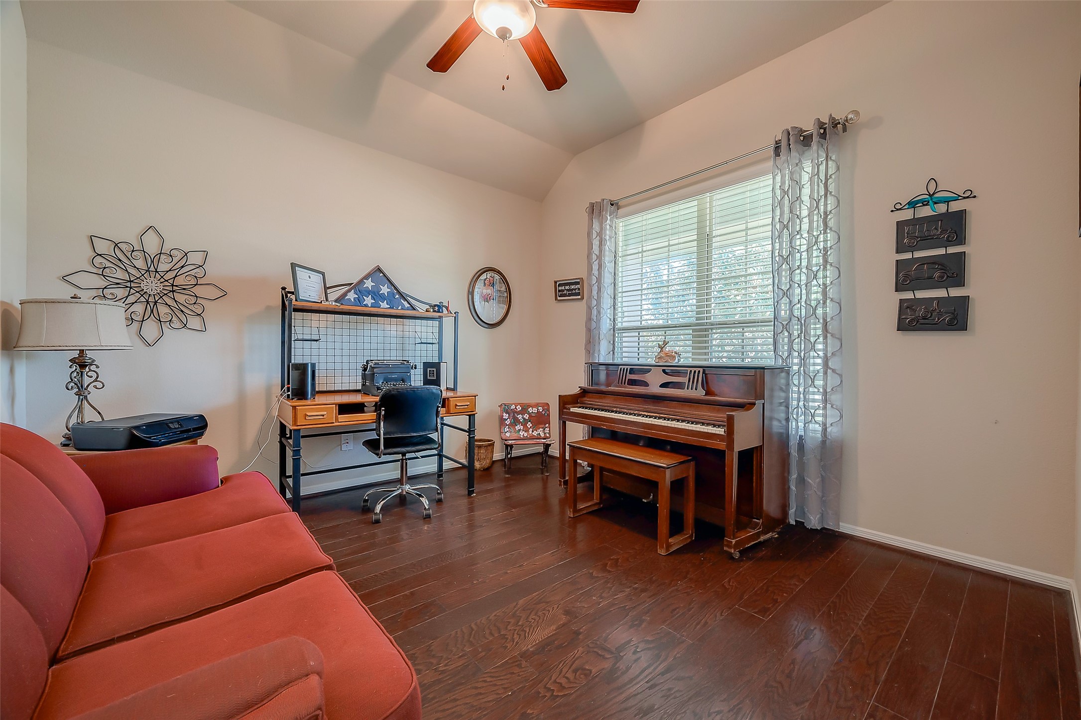 6515 Auburn Terrace Lane Property Photo 4