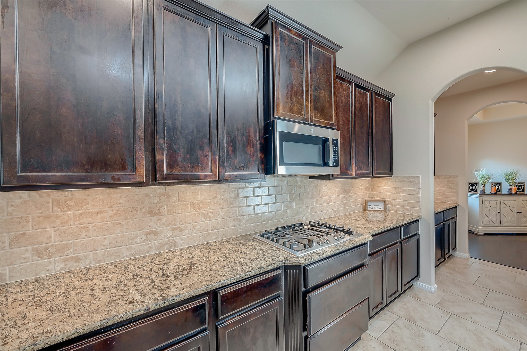 6515 Auburn Terrace Lane Property Photo 16