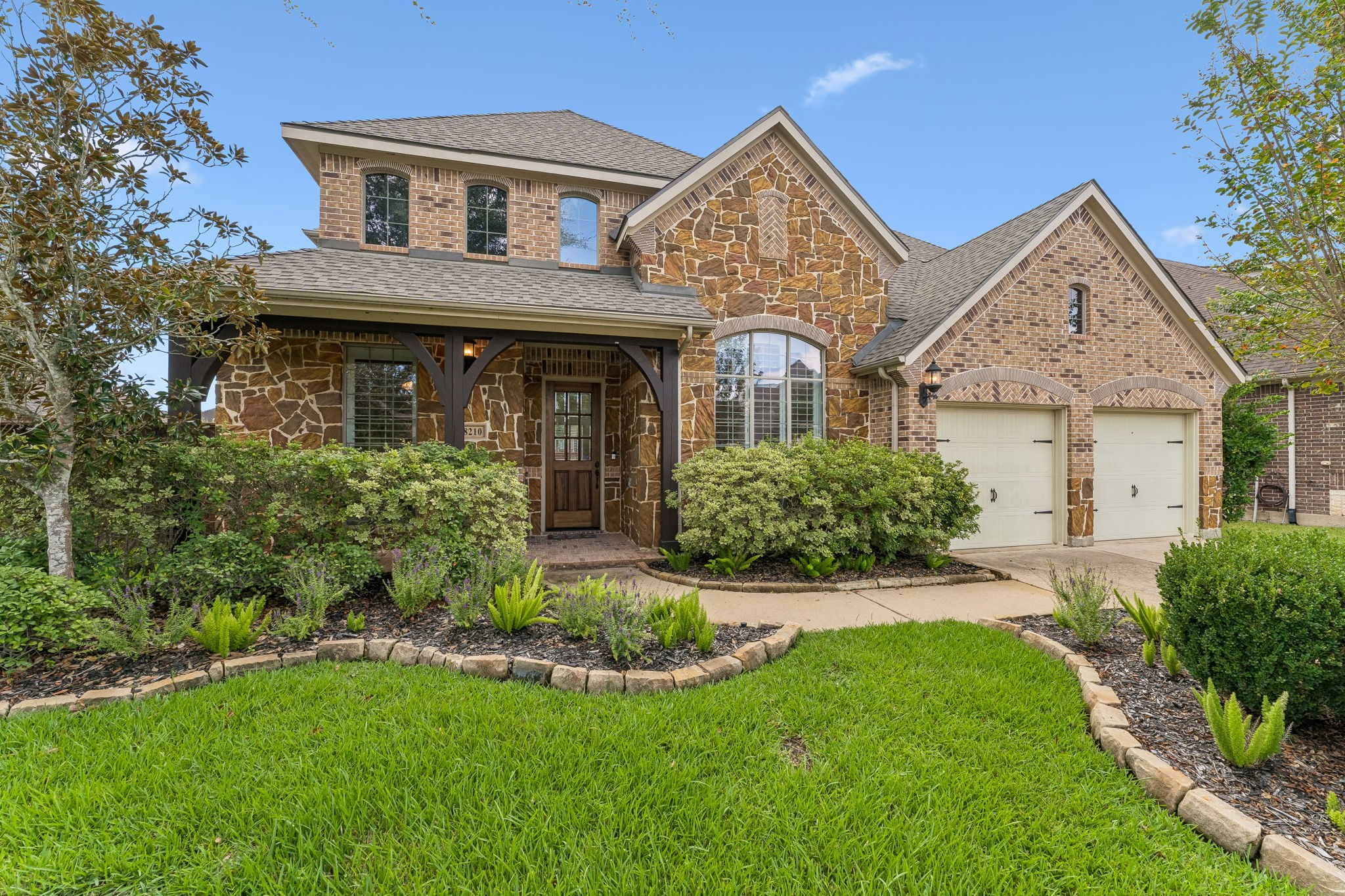 8210 Thunder Ridge Way Property Photo 1