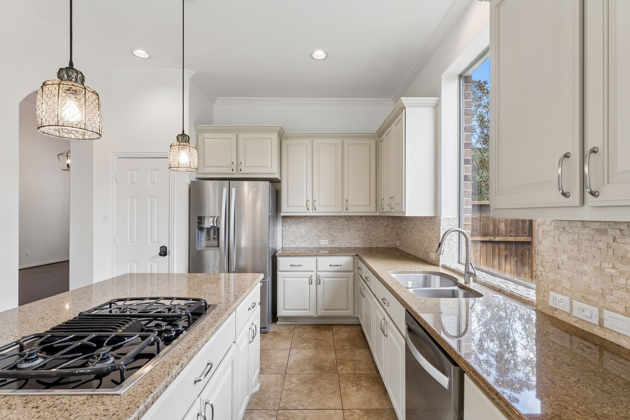 8210 Thunder Ridge Way Property Photo 13