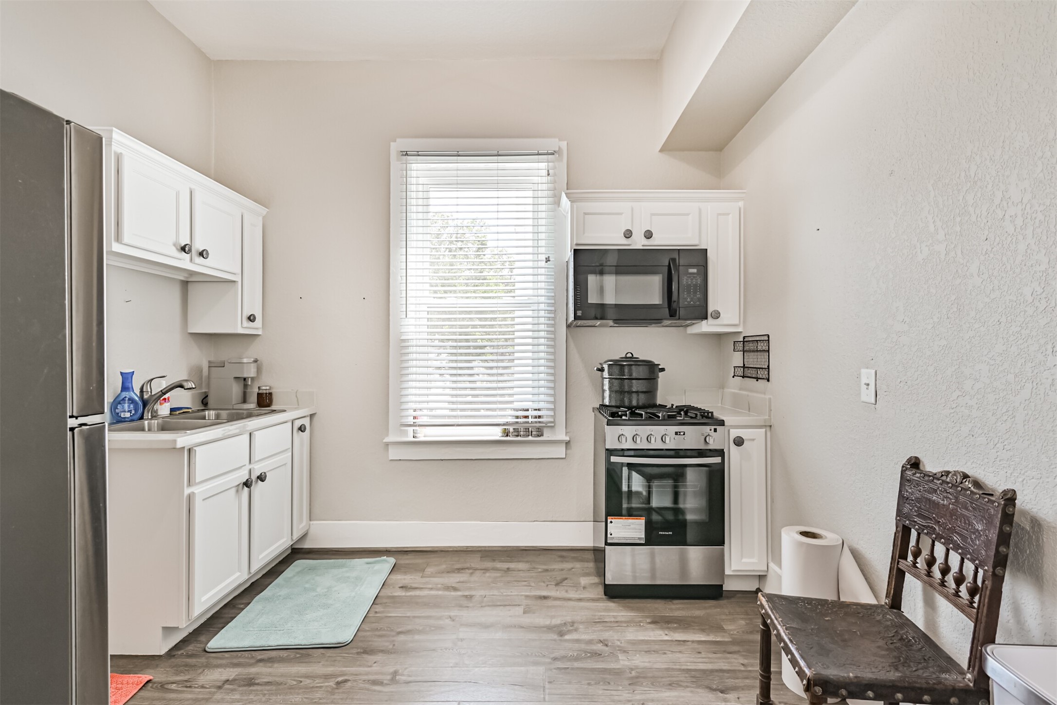 3010 Bernardo De Galvez Avenue Property Photo 31