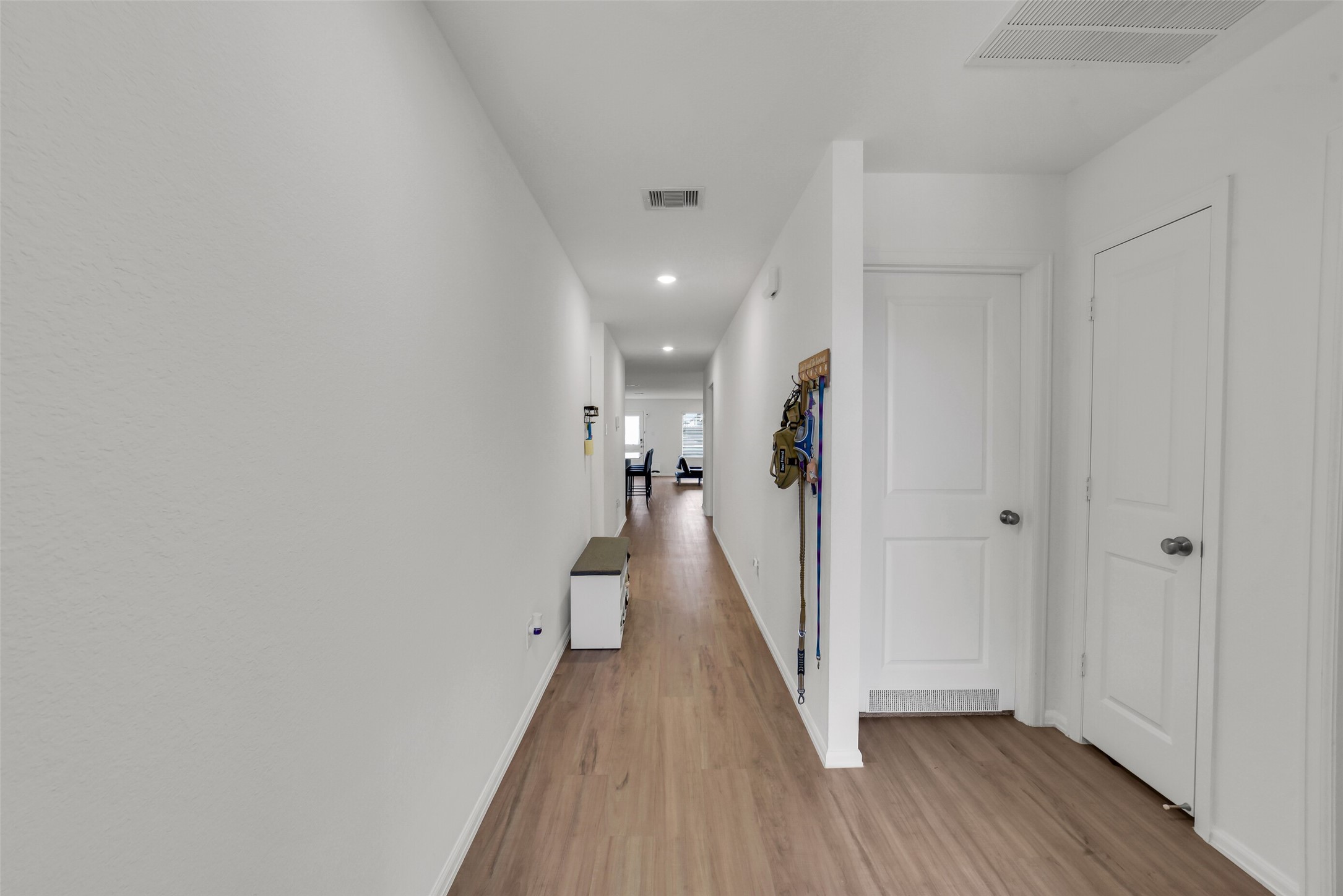 27110 Breakaway Lane Property Photo 9