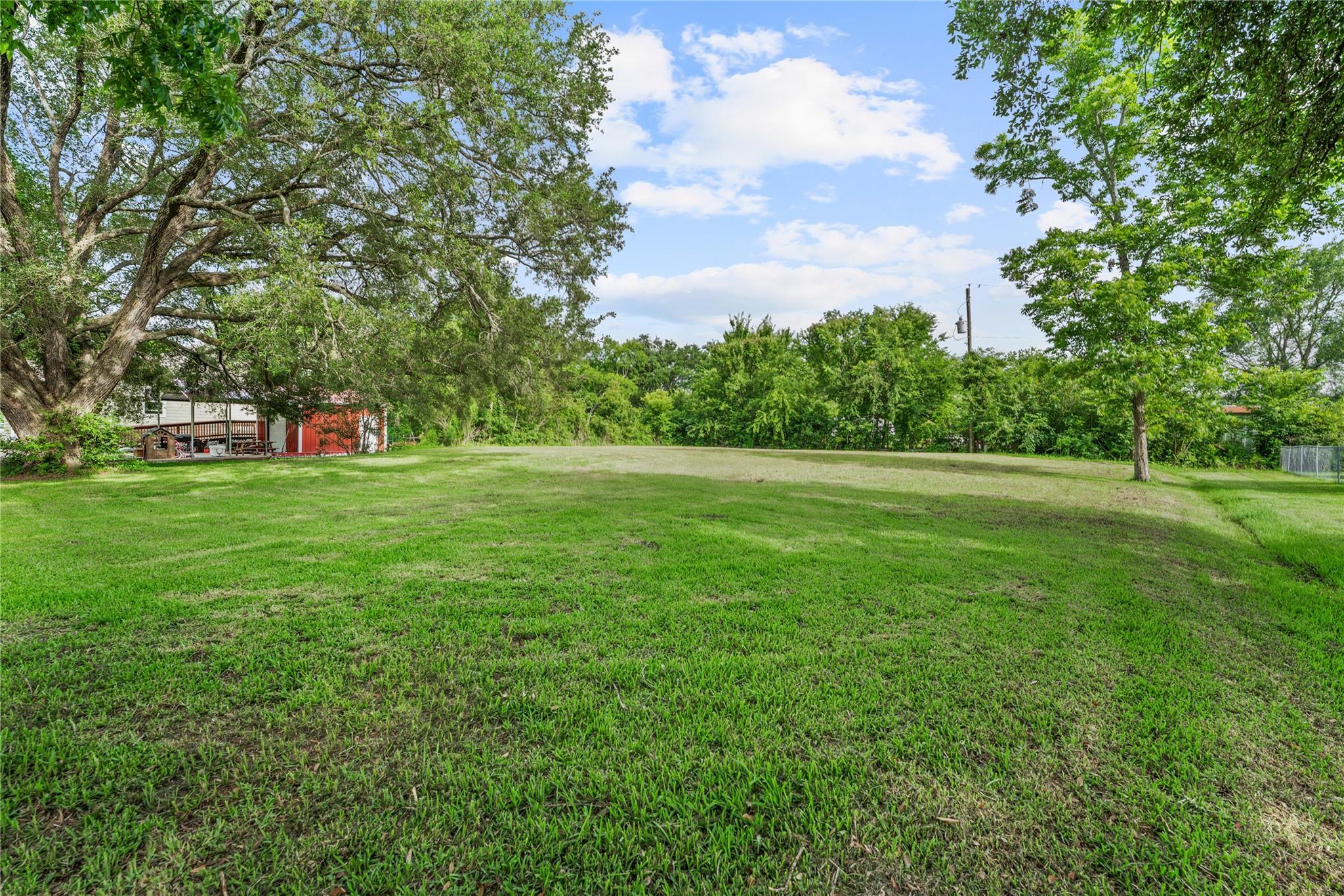 108 Morgan Street, Alvin Tx 77511 Property Photo 4