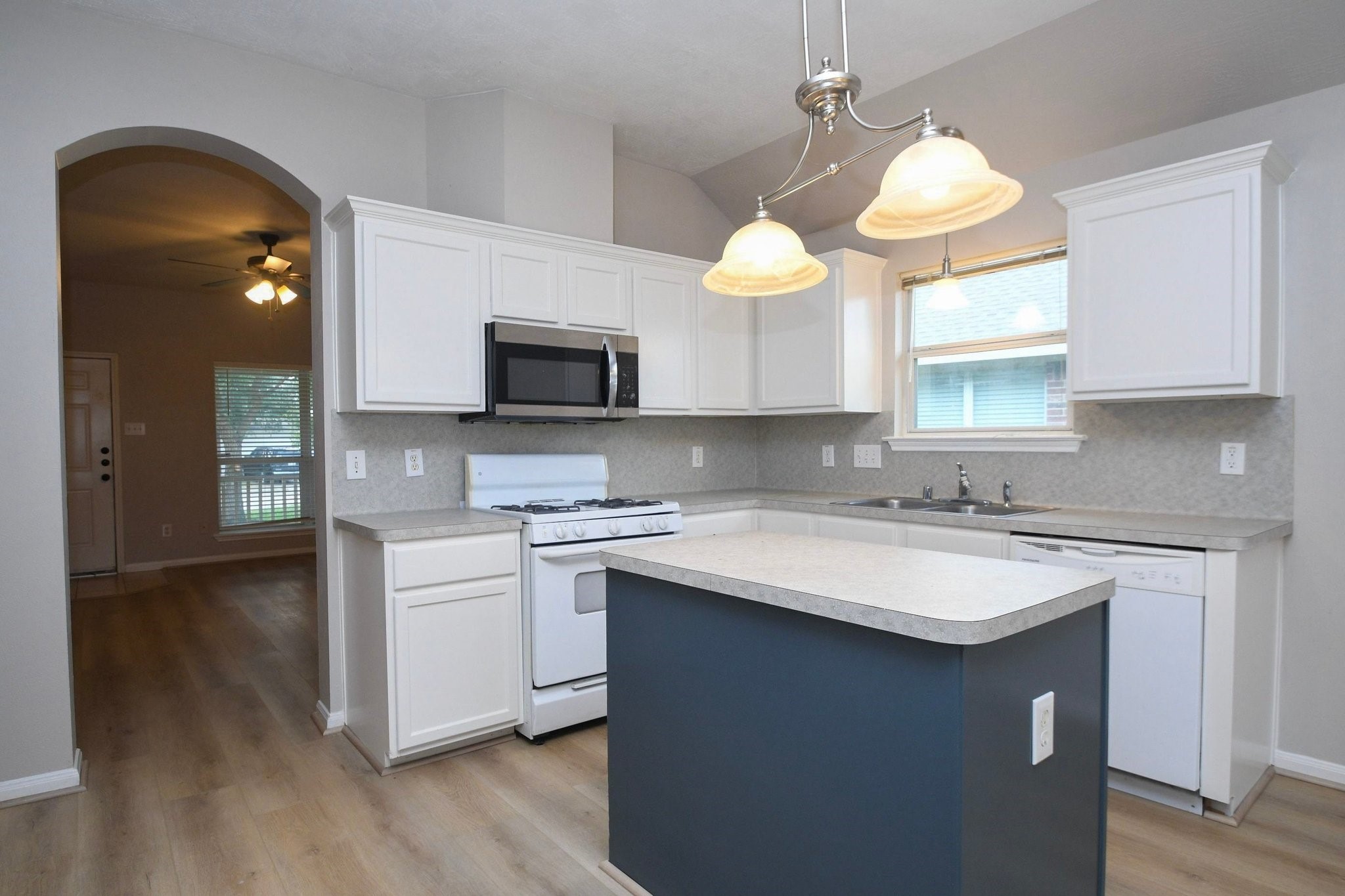 3406 Rainmill Drive Property Photo 15