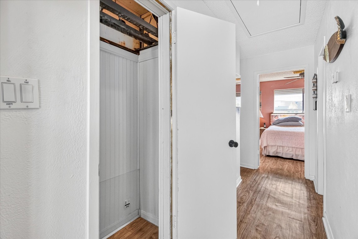 427 Tahiti Road Property Photo 26