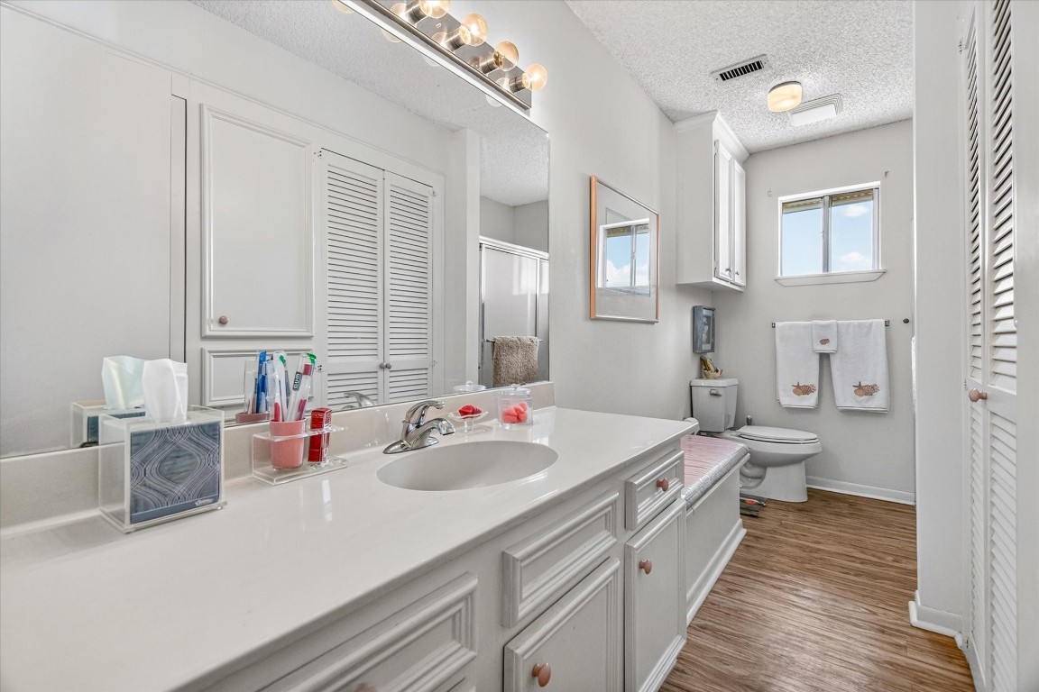 427 Tahiti Road Property Photo 27