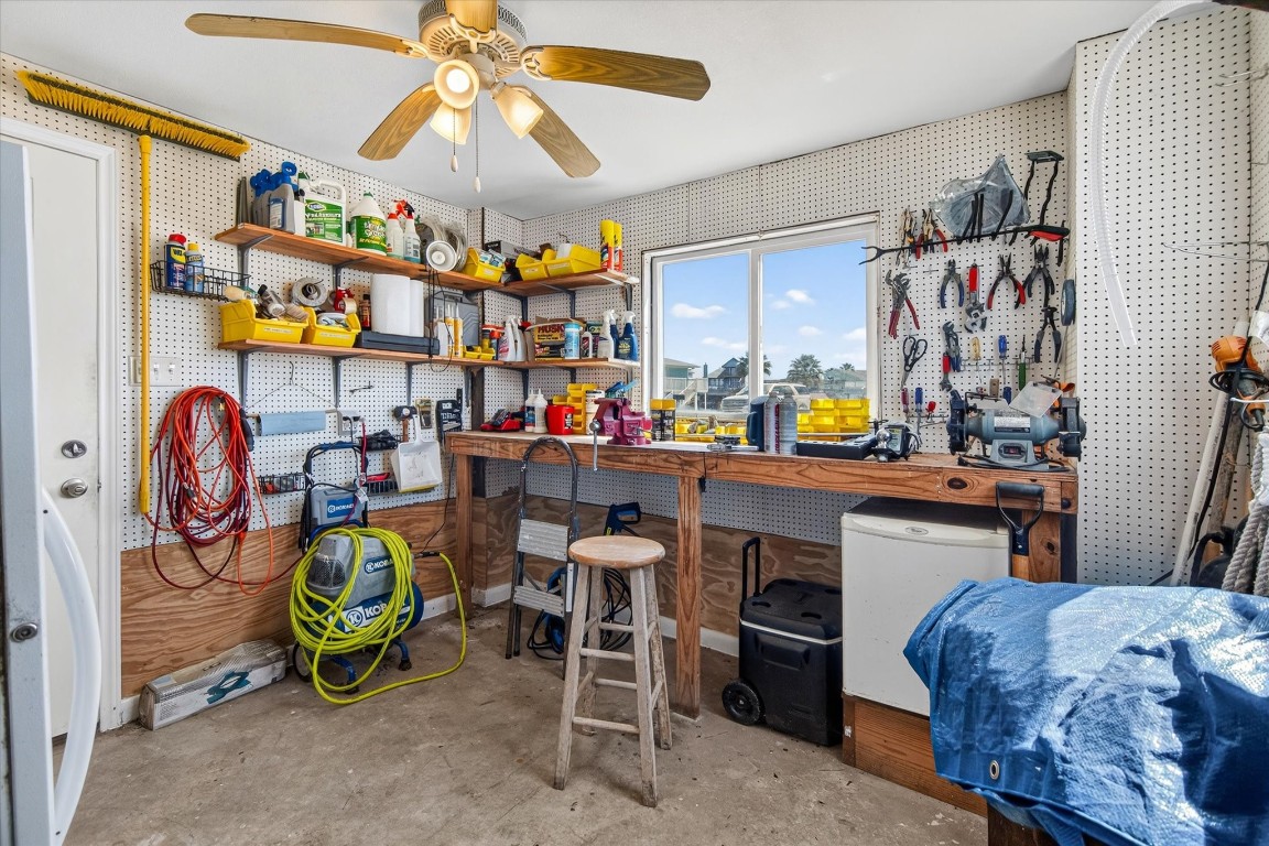 427 Tahiti Road Property Photo 46